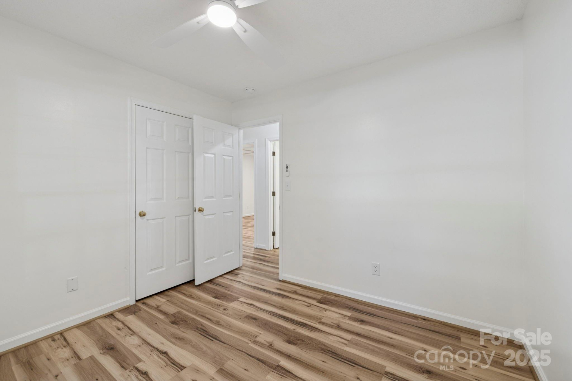 208 Southwood Court - Photo 20