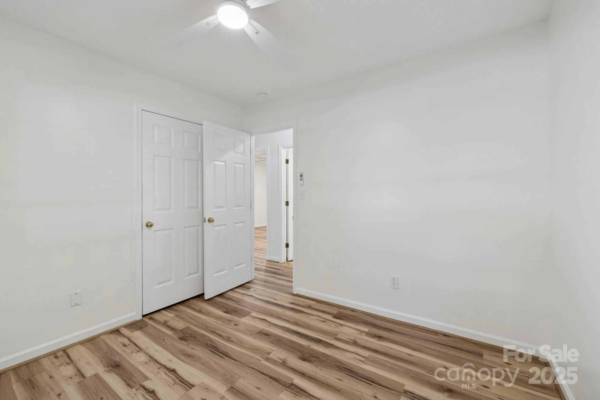208 Southwood Court - Photo 20