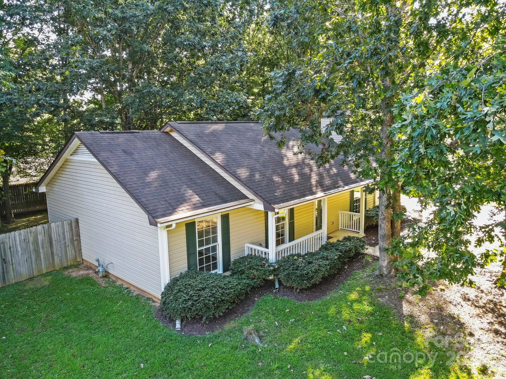 208 Southwood Court - Photo 24