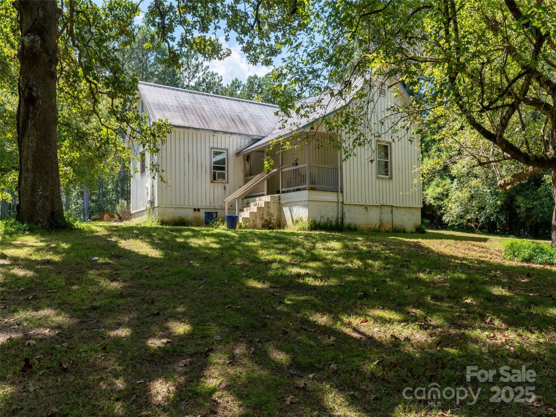 1343 Solen Williams Road - Photo 3