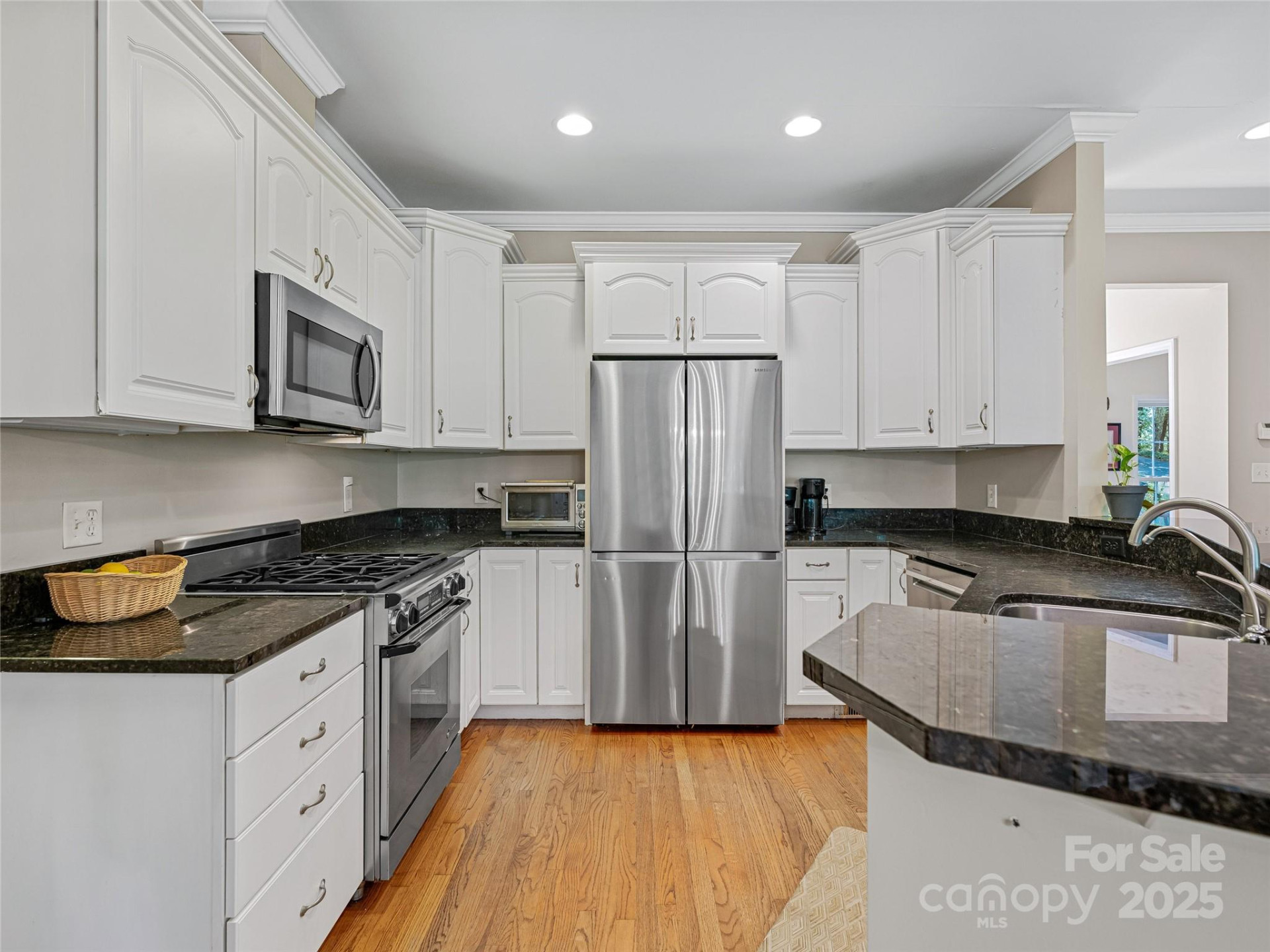 113 Ballantree Drive - Photo 12