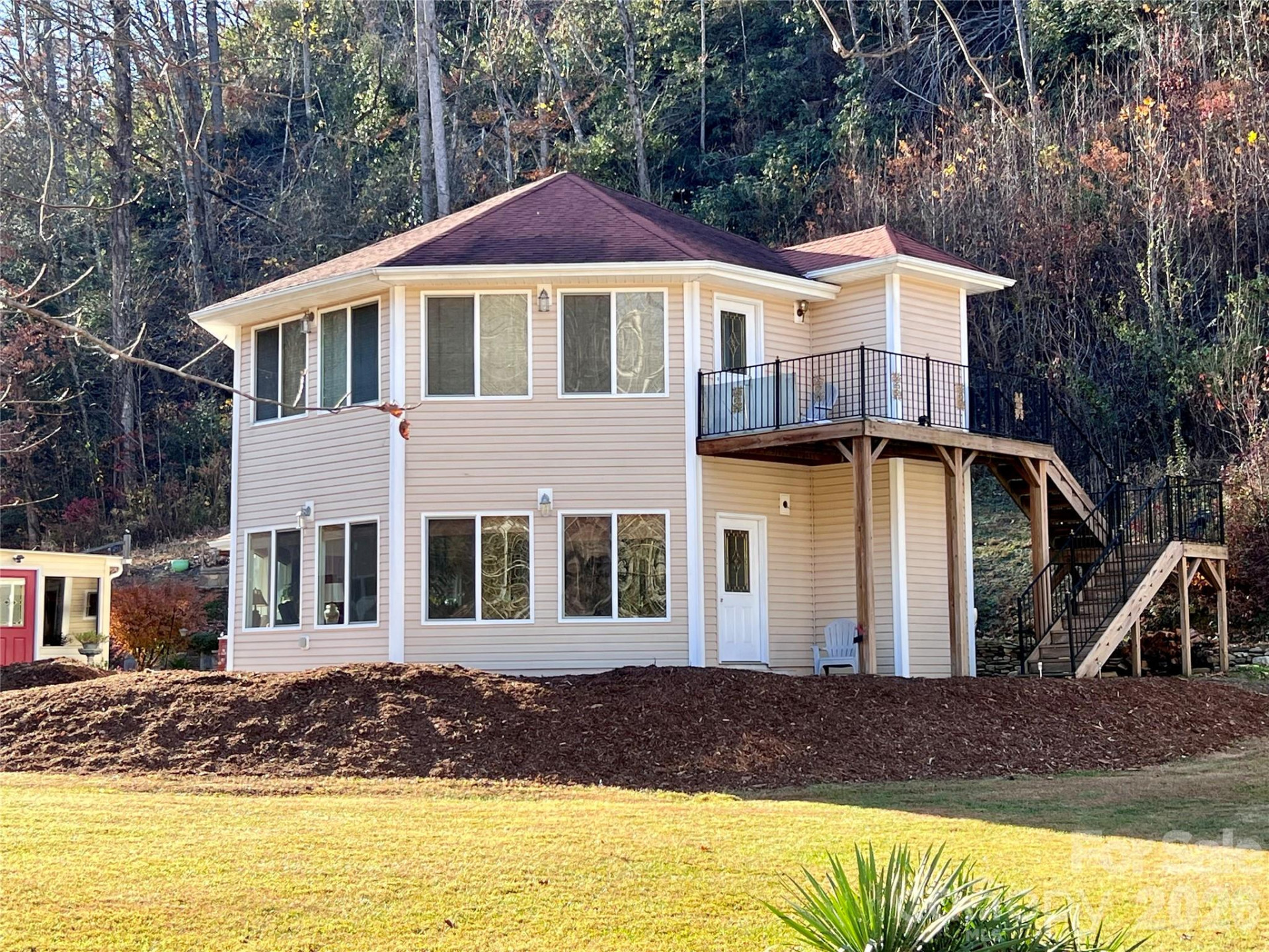 214 Locust Cove Road - Photo 3