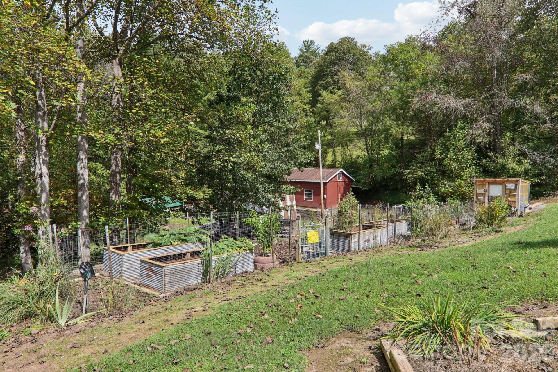 237 Handsome Drive - Photo 31