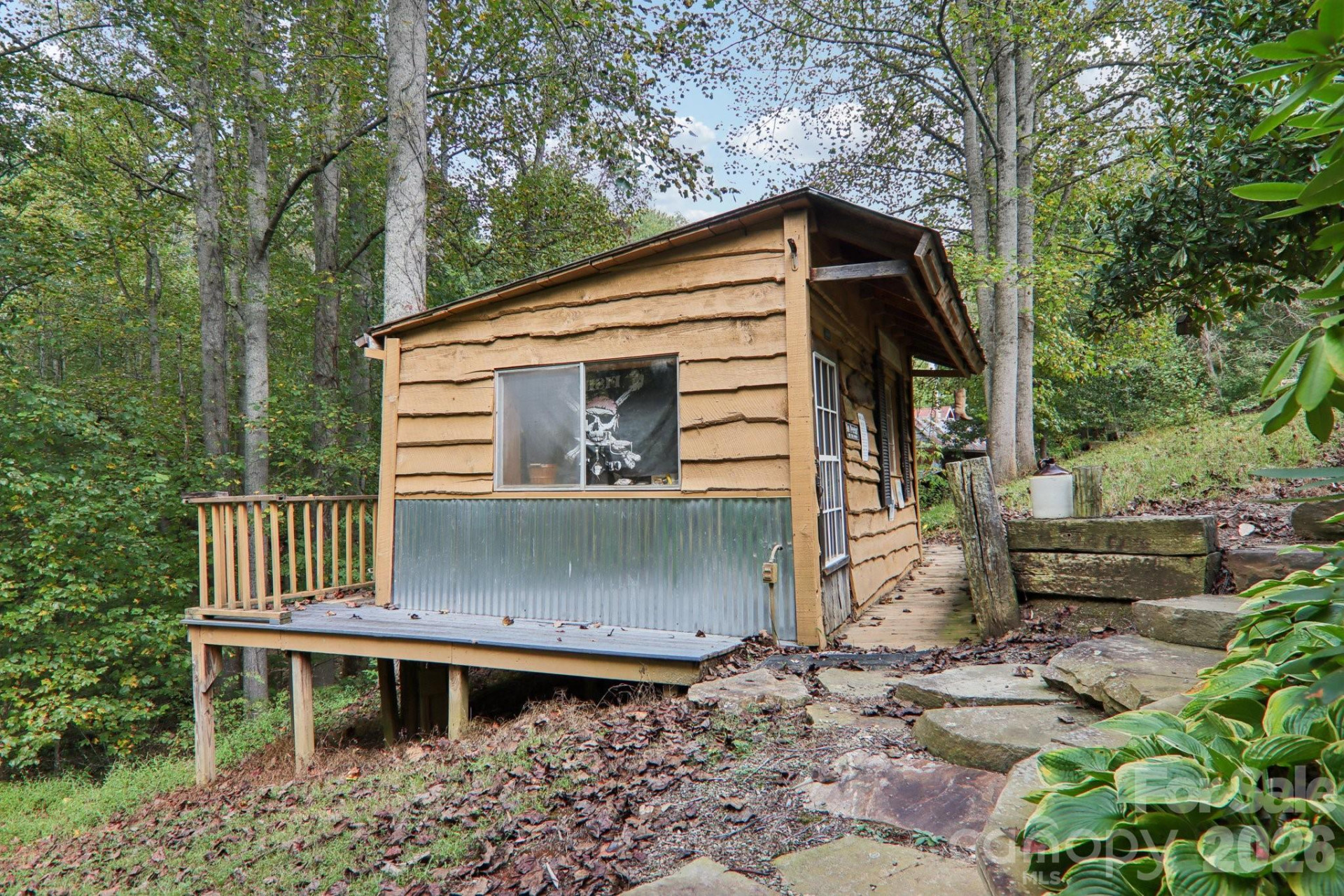 237 Handsome Drive - Photo 35