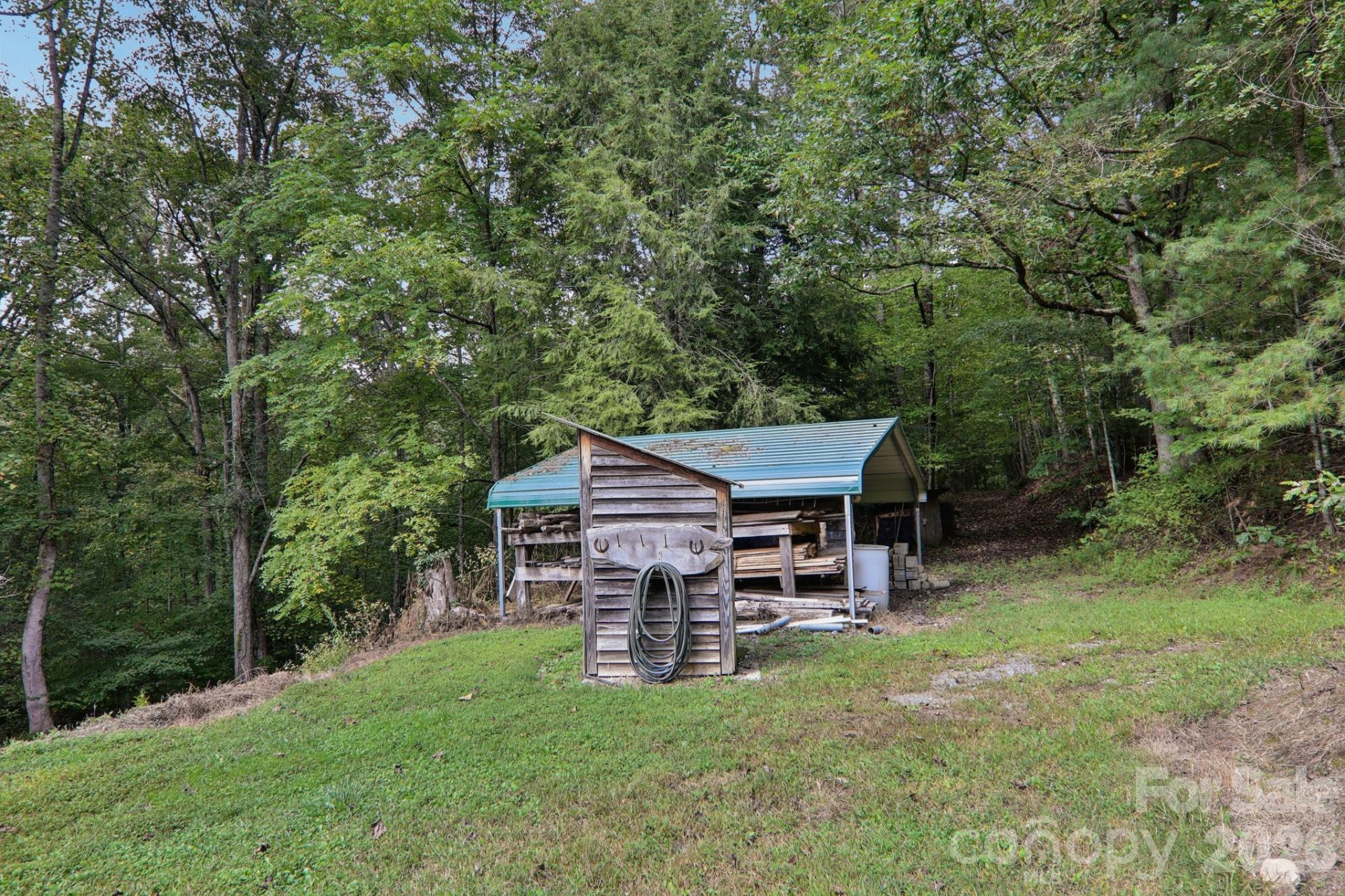 237 Handsome Drive - Photo 40