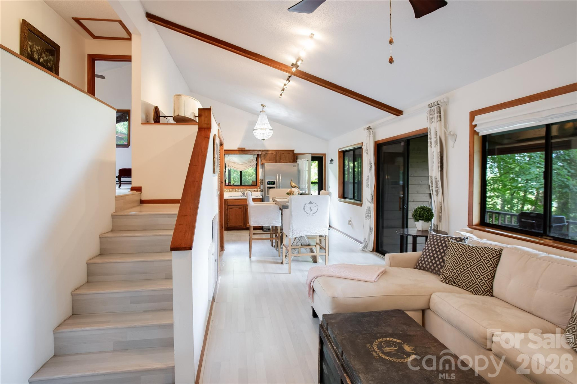 100 Chipmunk Lane - Photo 8