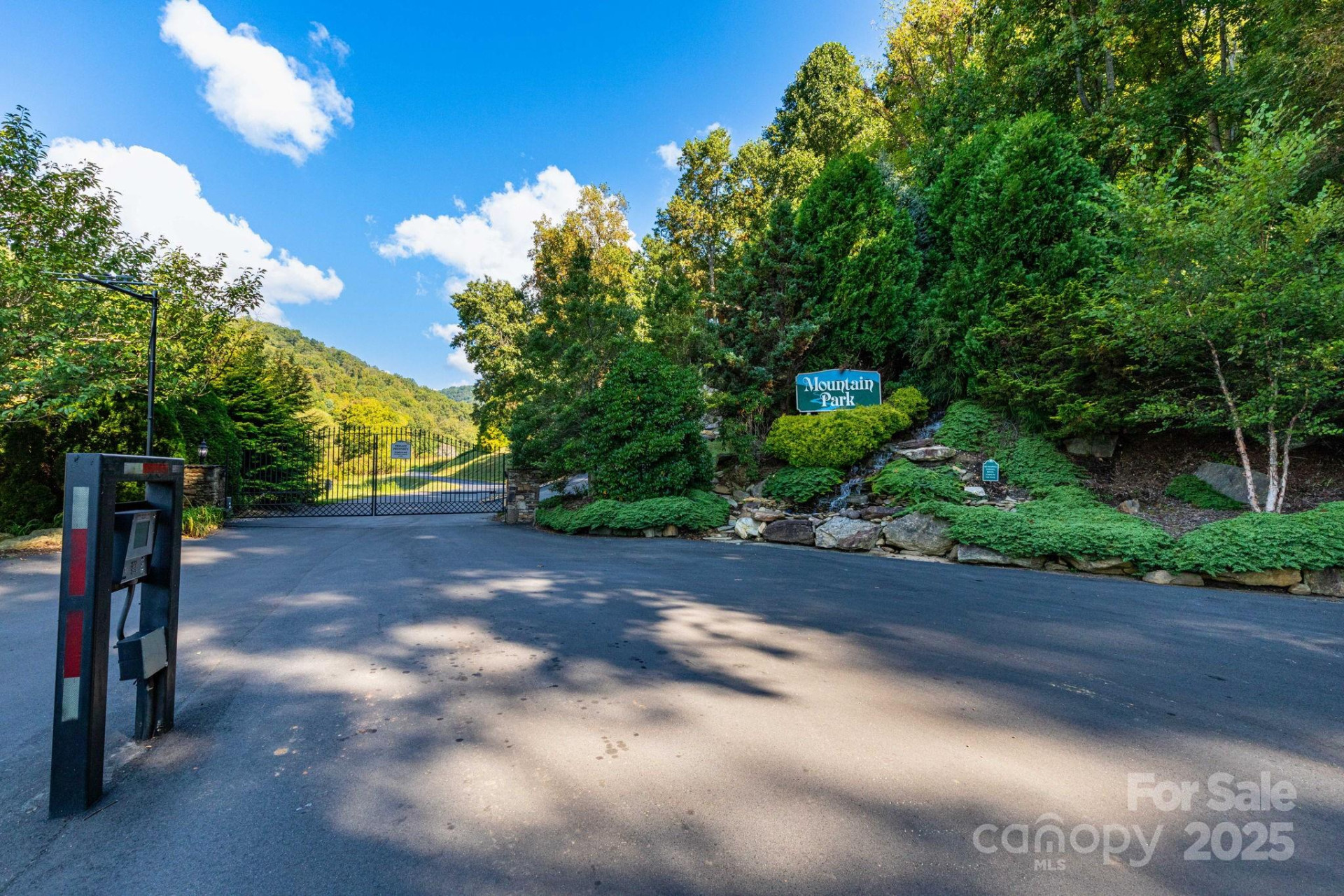 300 Running Deer Lane #70 - Photo 12