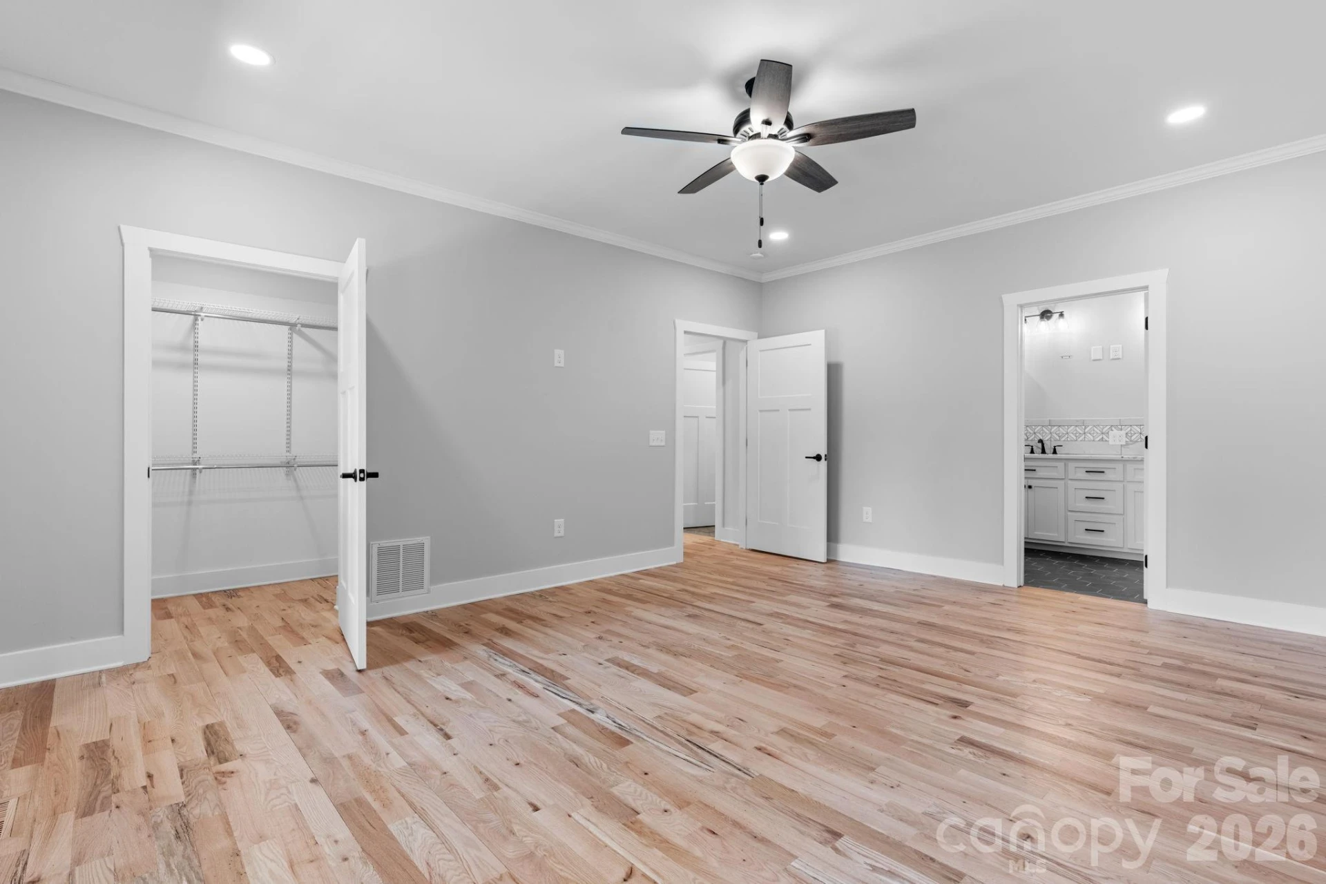 2366 Paradise Harbor Drive - Photo 23