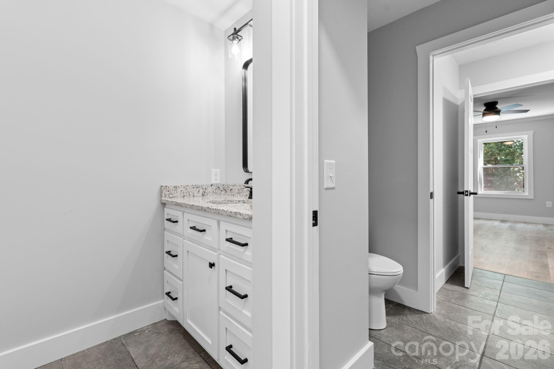 2366 Paradise Harbor Drive - Photo 31