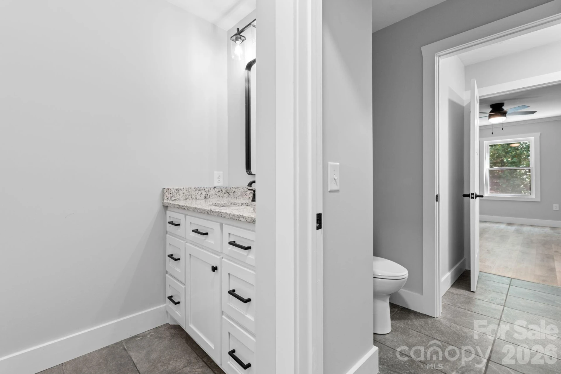 2366 Paradise Harbor Drive - Photo 31
