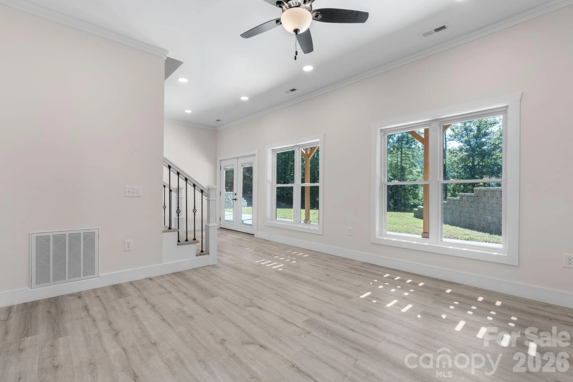2366 Paradise Harbor Drive - Photo 34