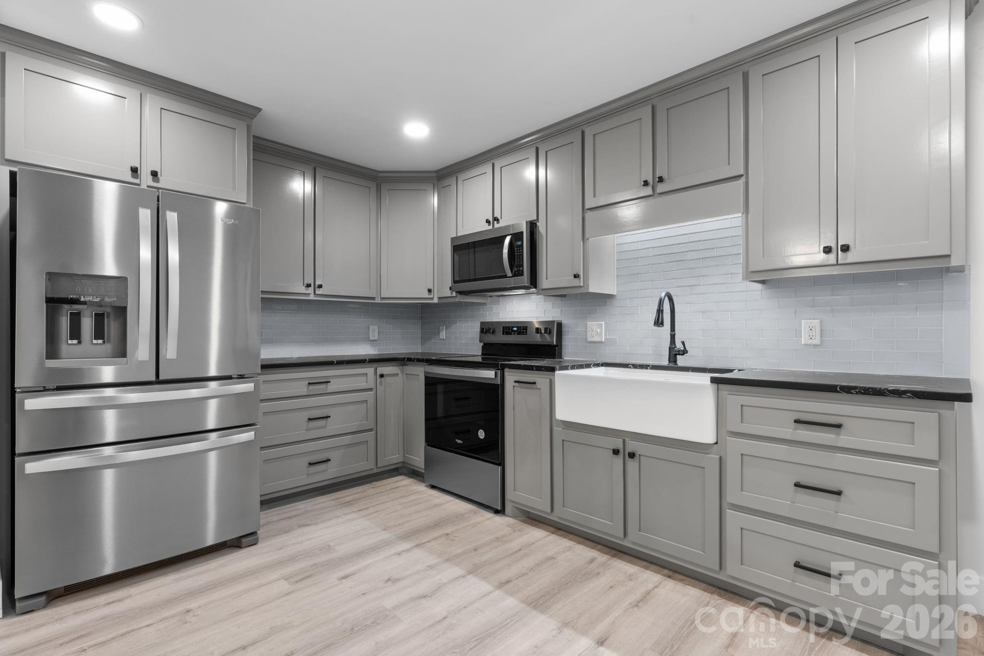 2366 Paradise Harbor Drive - Photo 37