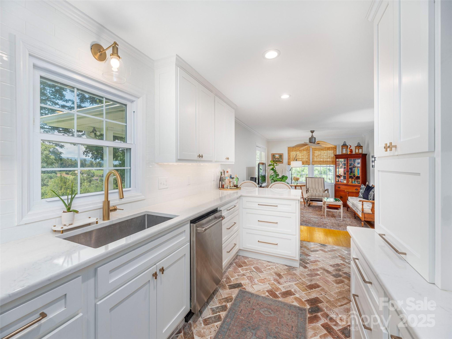 868 Mulberry Street - Photo 4