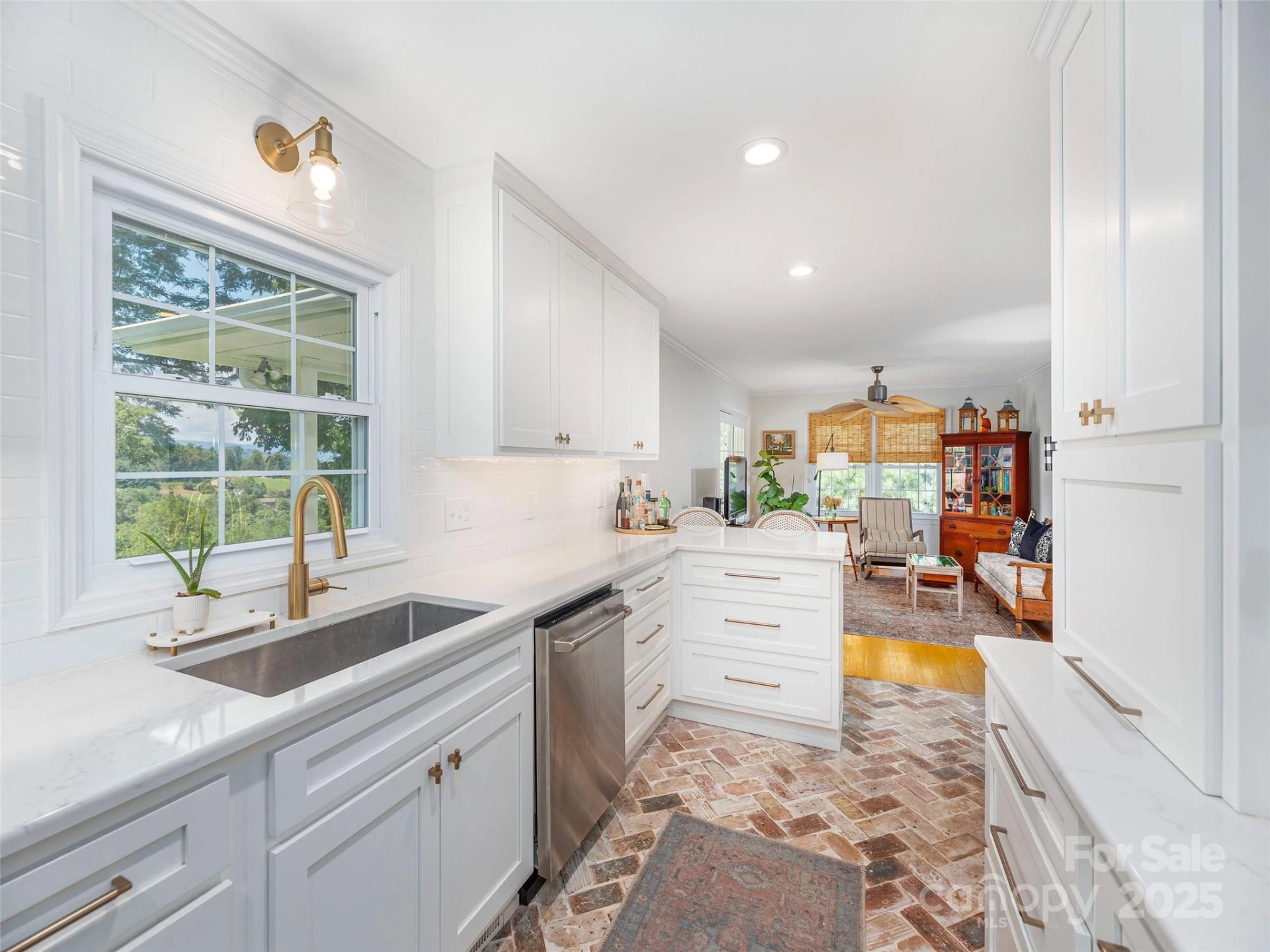 868 Mulberry Street - Photo 4