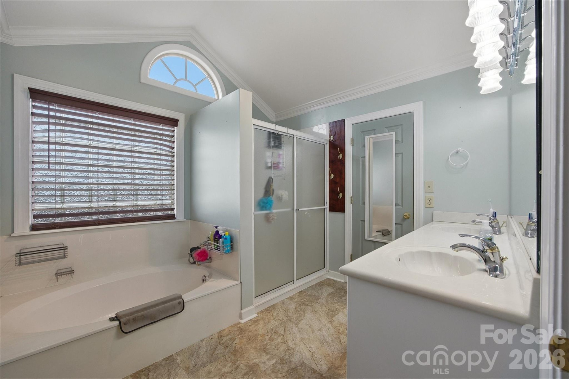 2553 Genes Loop - Photo 24