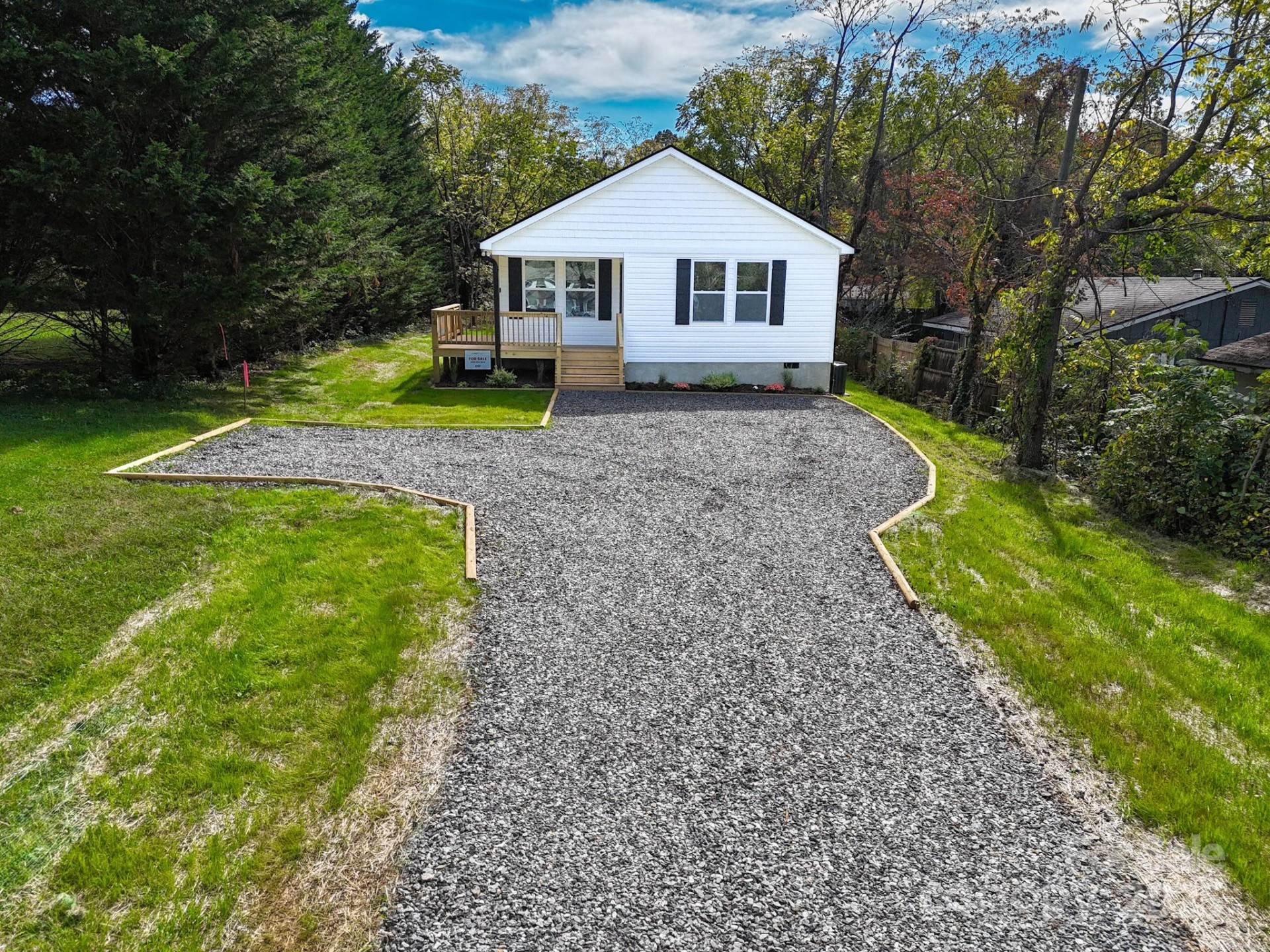 26 Crest Avenue - Photo 2