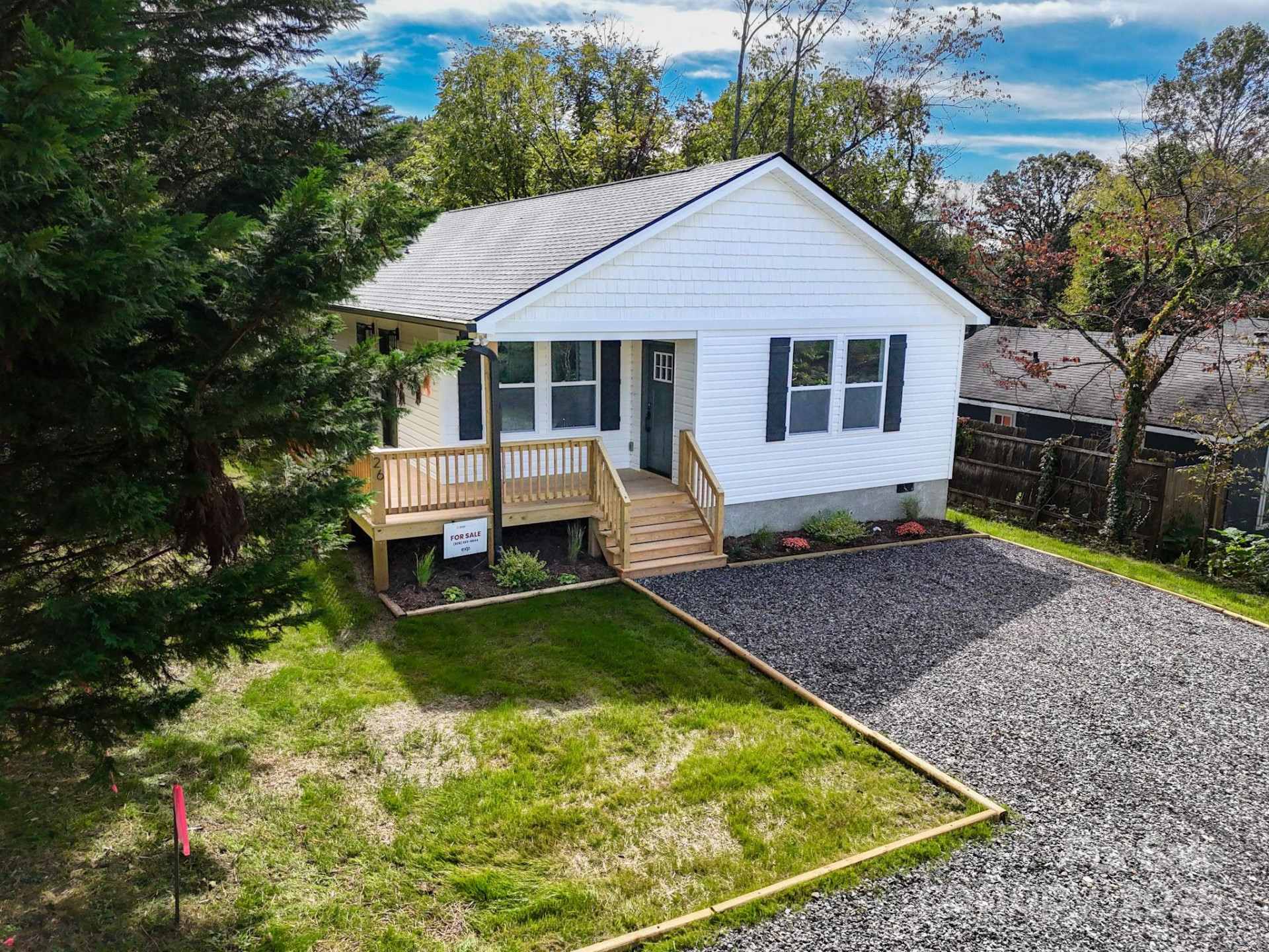 26 Crest Avenue - Photo 4
