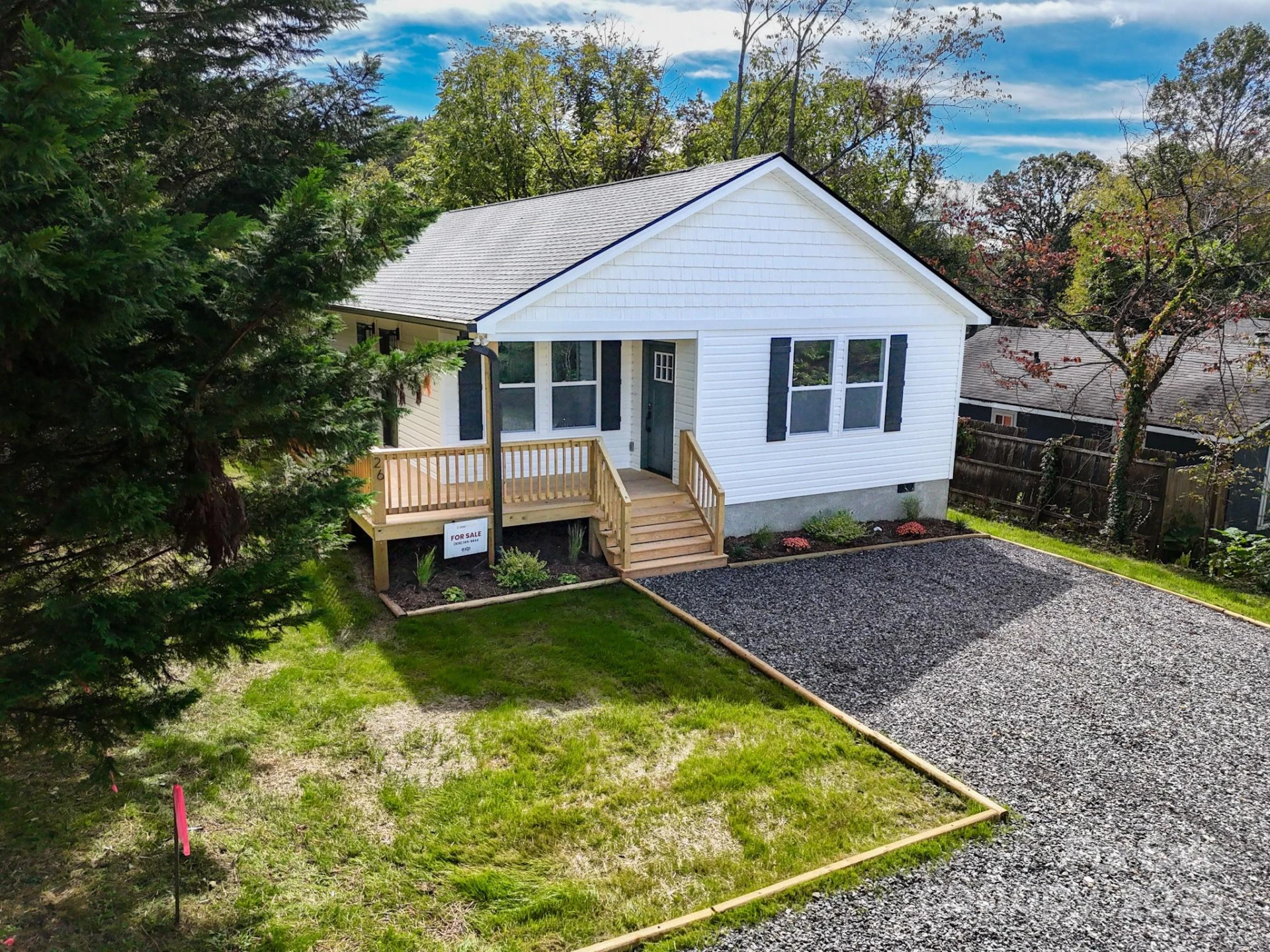 26 Crest Avenue - Photo 4