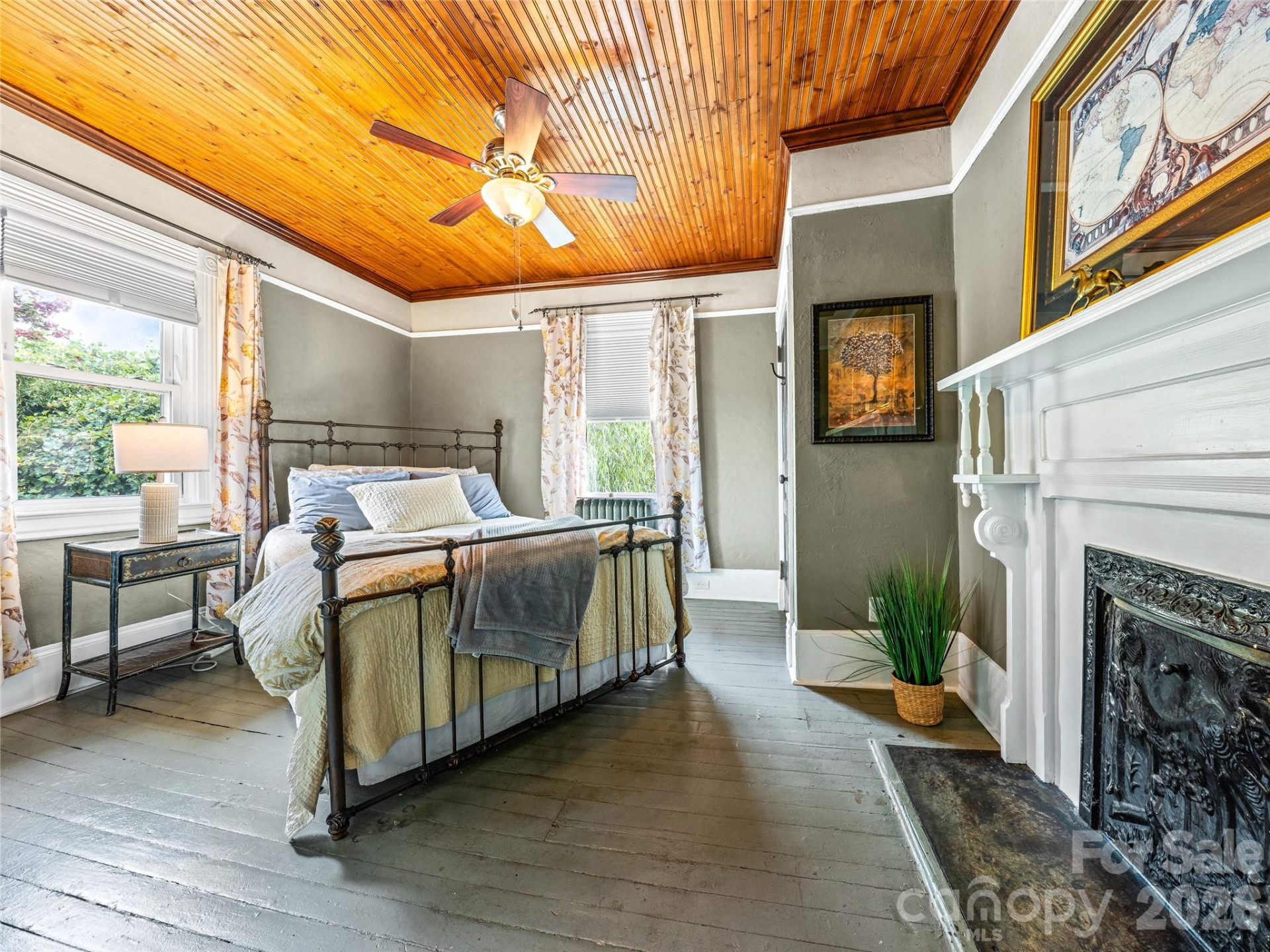 138 French Broad Avenue - Photo 16