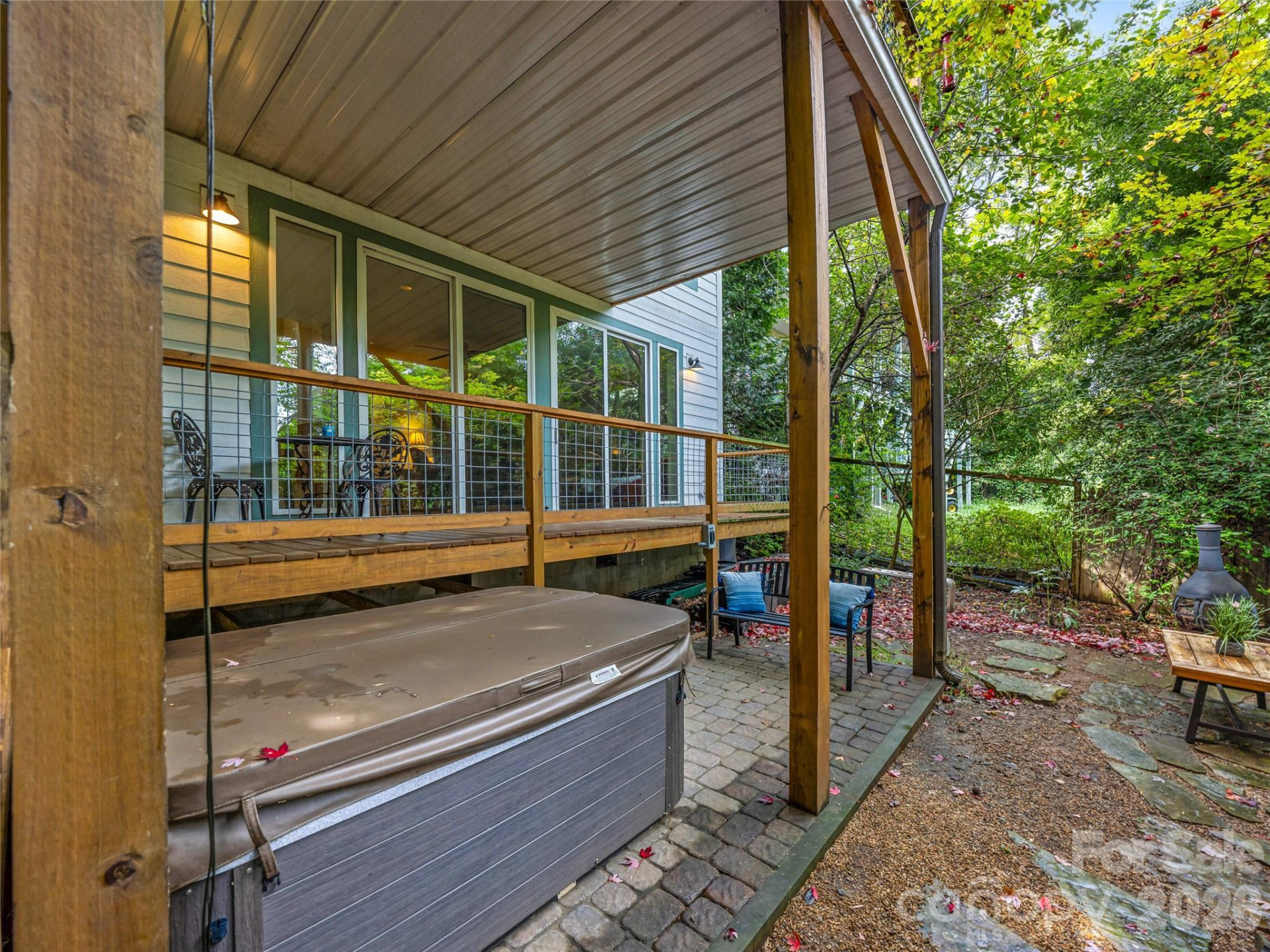 138 French Broad Avenue - Photo 32