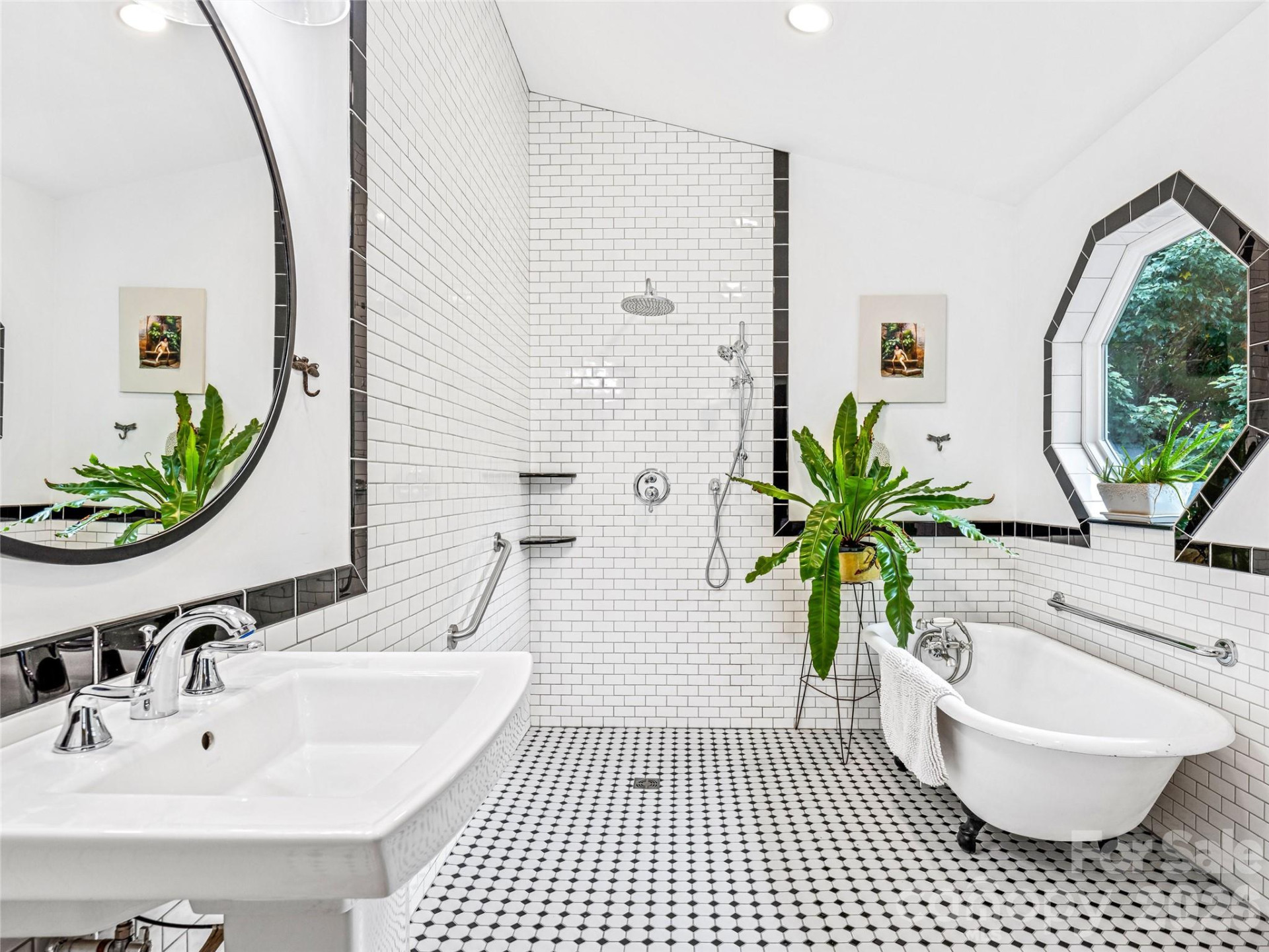 138 French Broad Avenue - Photo 7