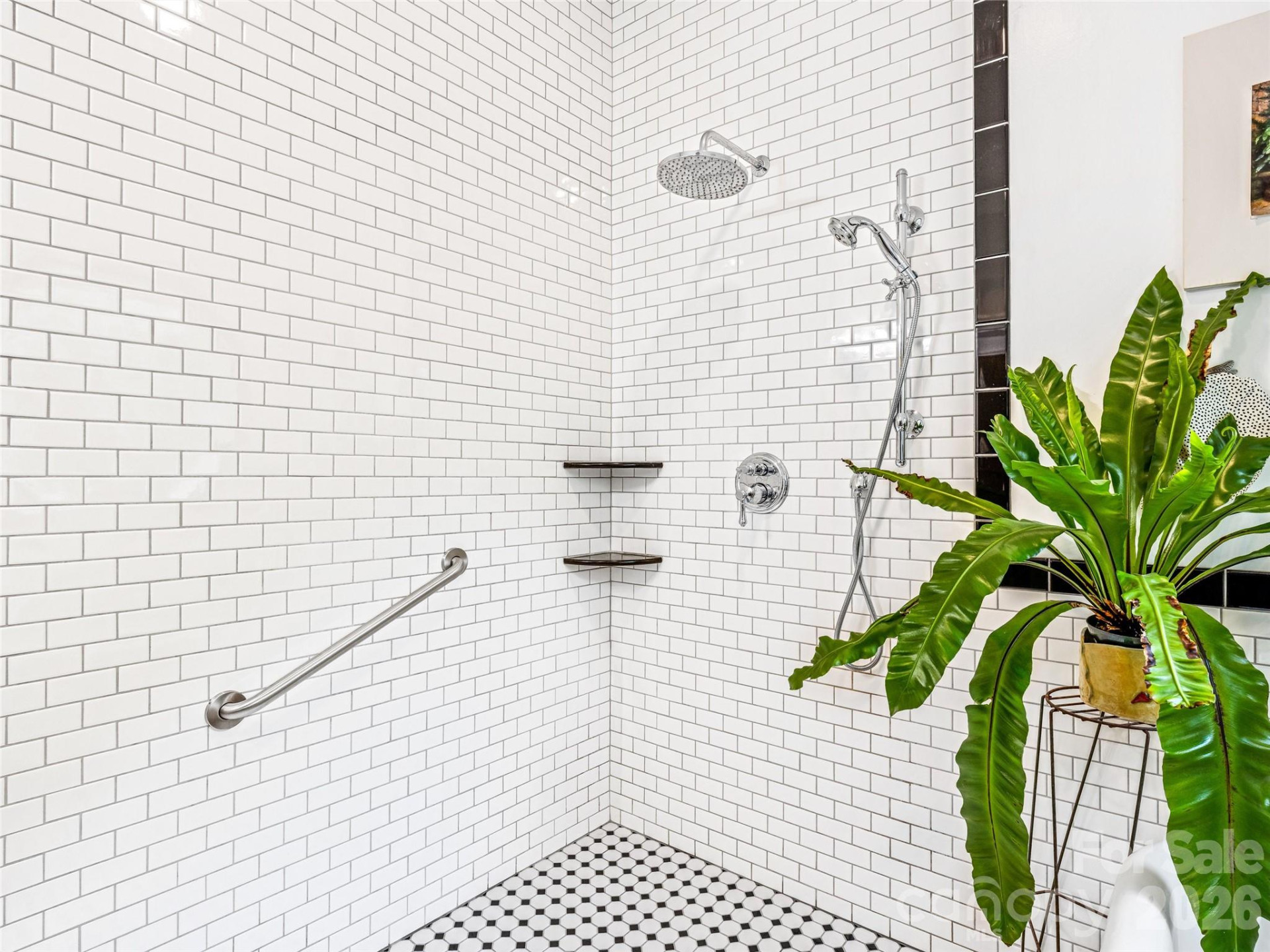 138 French Broad Avenue - Photo 8