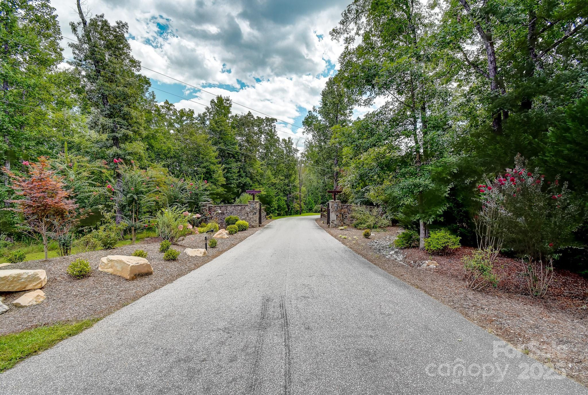 131 West Point Drive - Photo 12