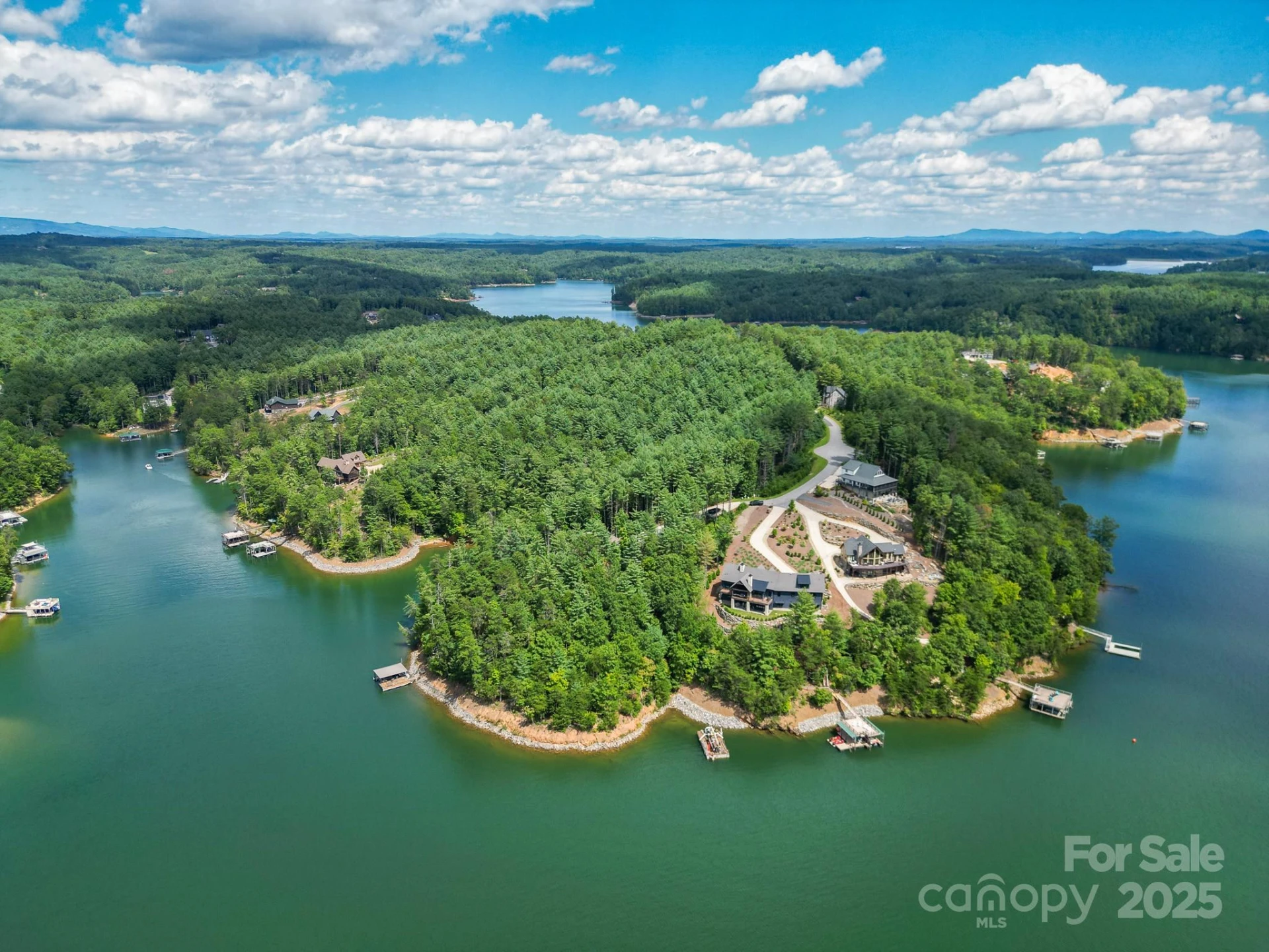 131 West Point Drive - Photo 4