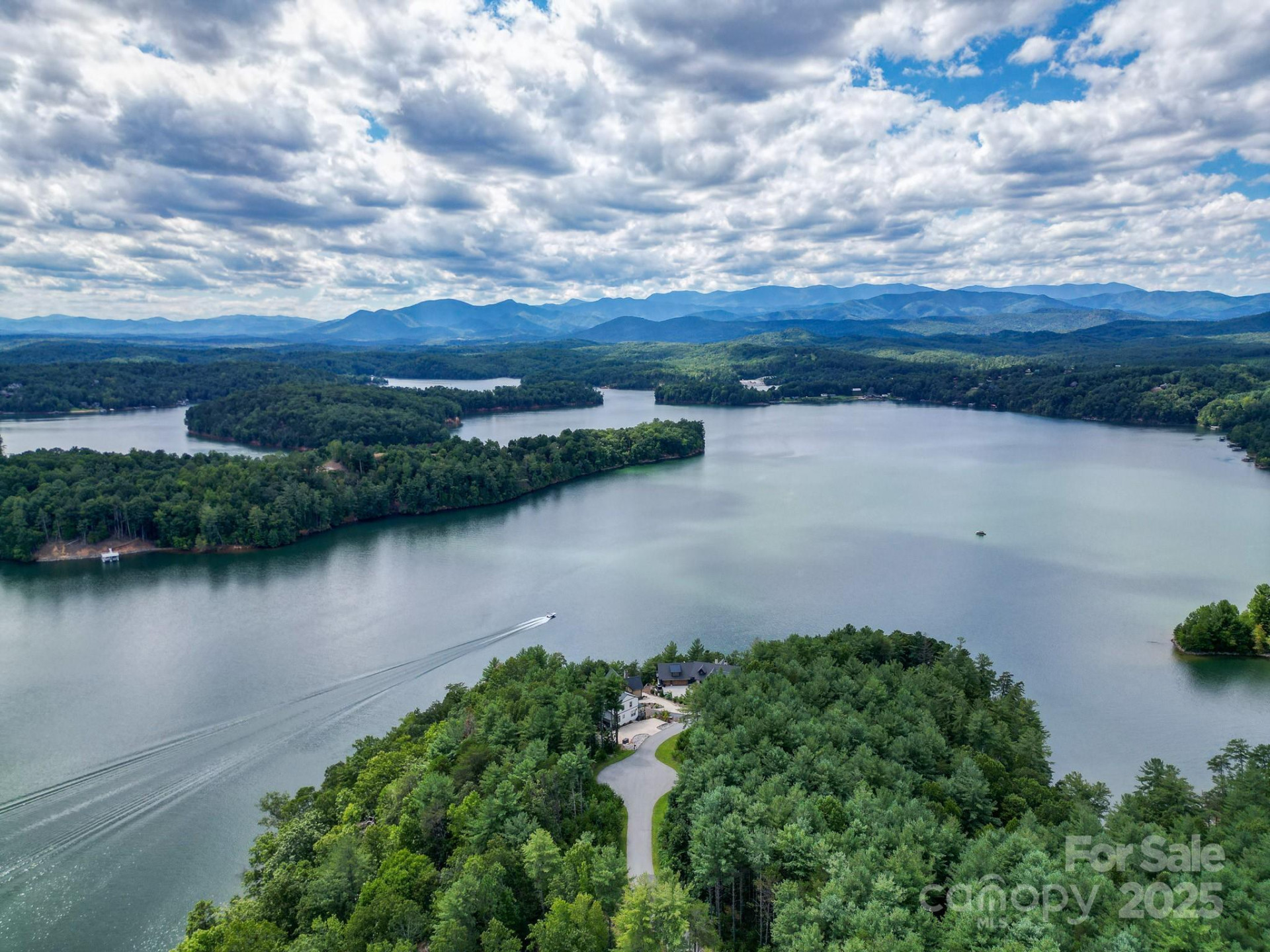 131 West Point Drive - Photo 8