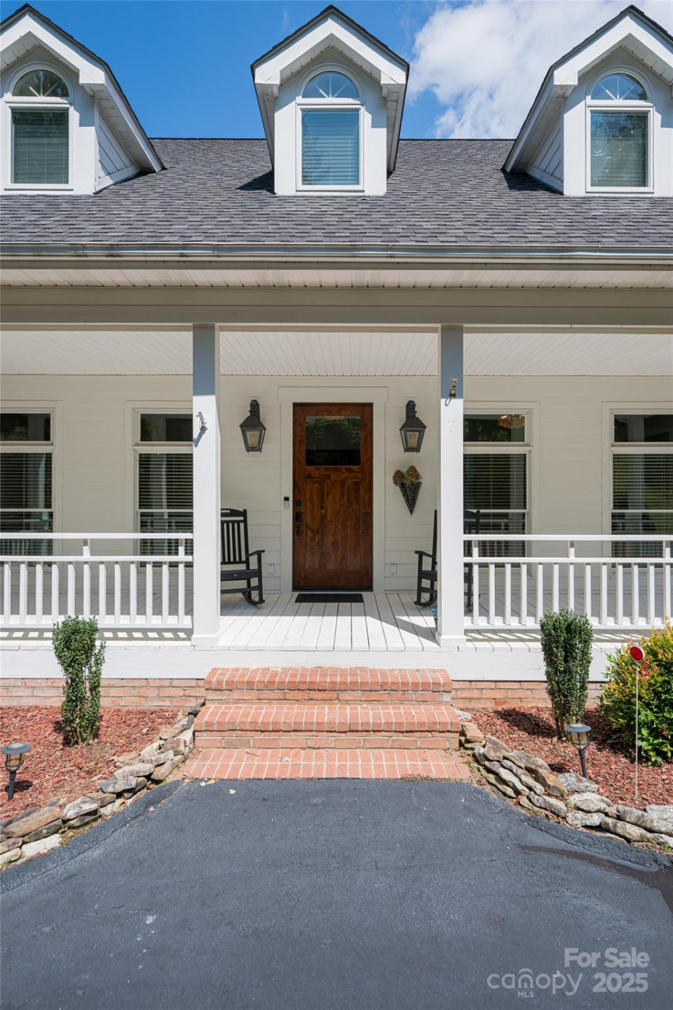 208 Parrish Farm Road - Photo 2