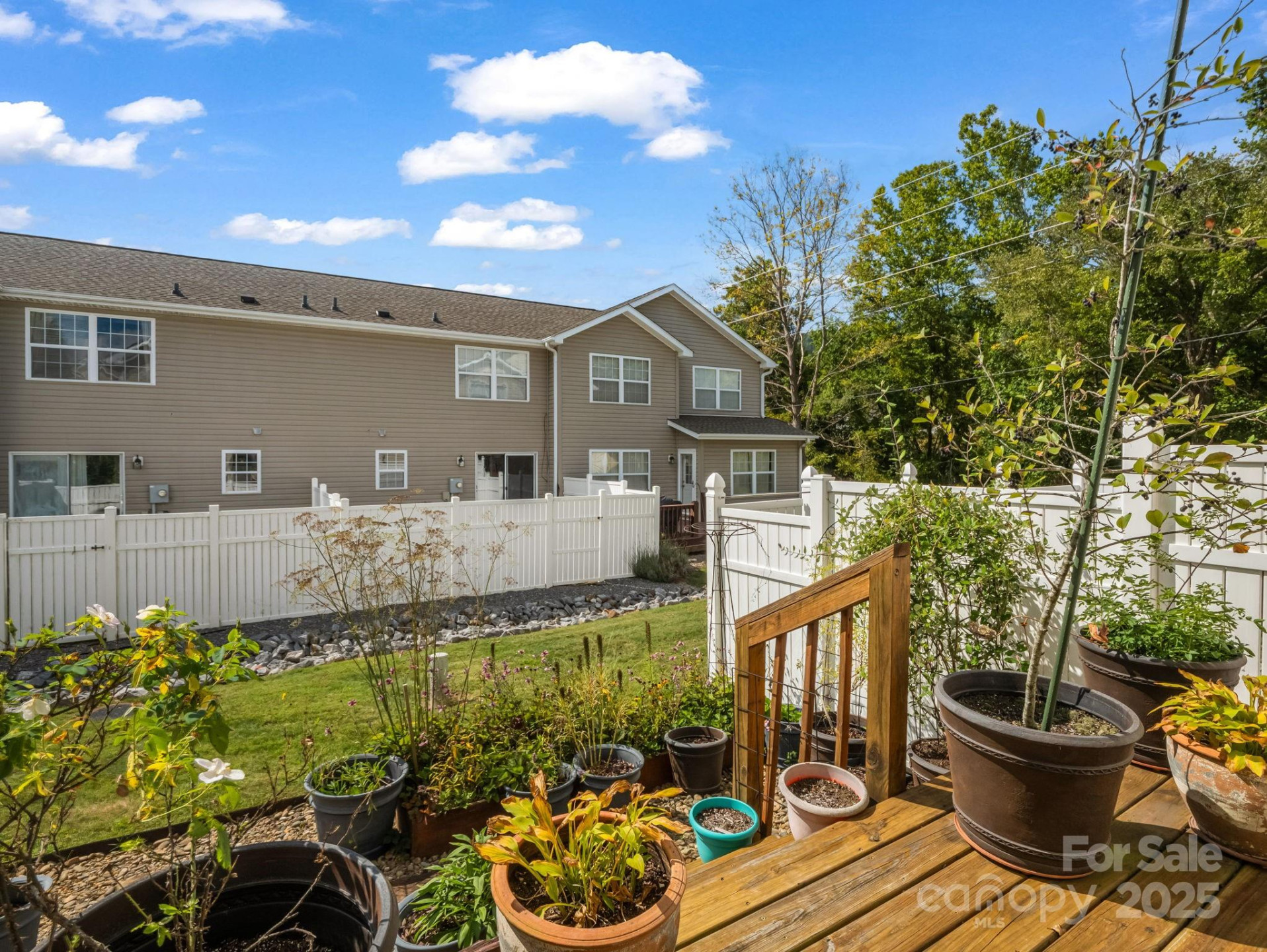 105 Loch Haven Road - Photo 29
