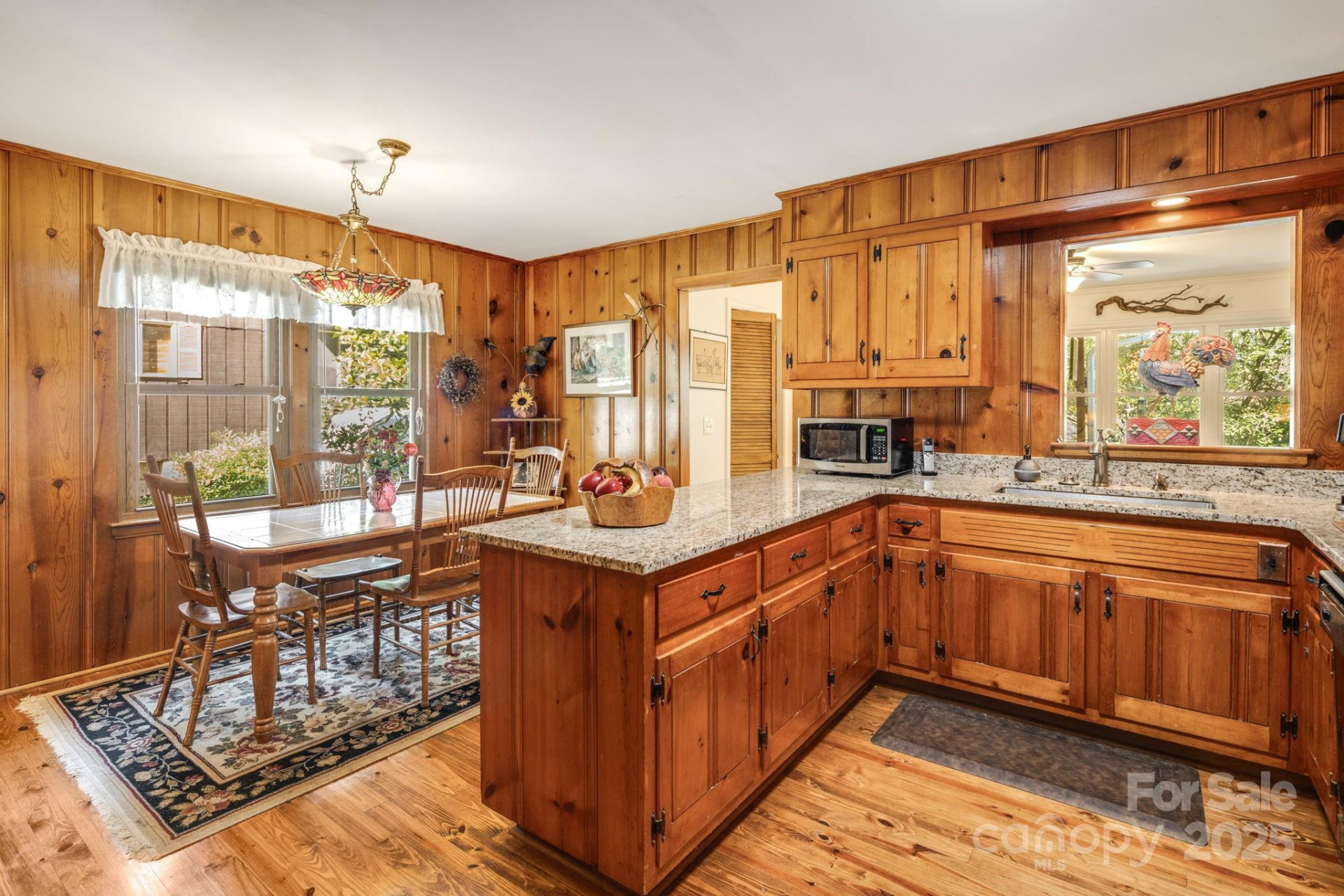 371 Kinross Drive - Photo 12