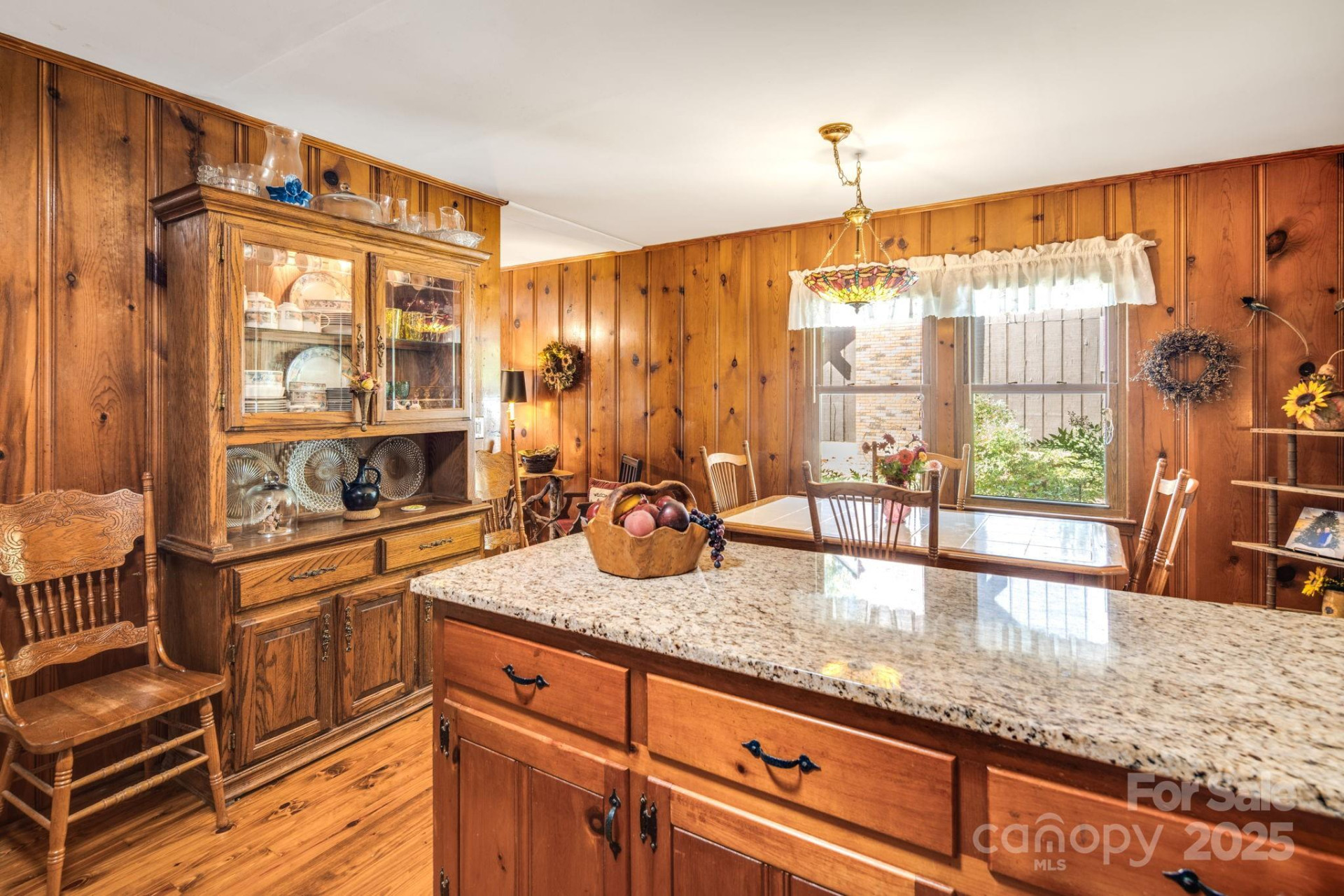 371 Kinross Drive - Photo 15