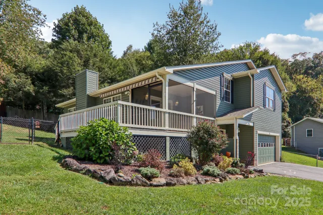 126 Pasco Loop