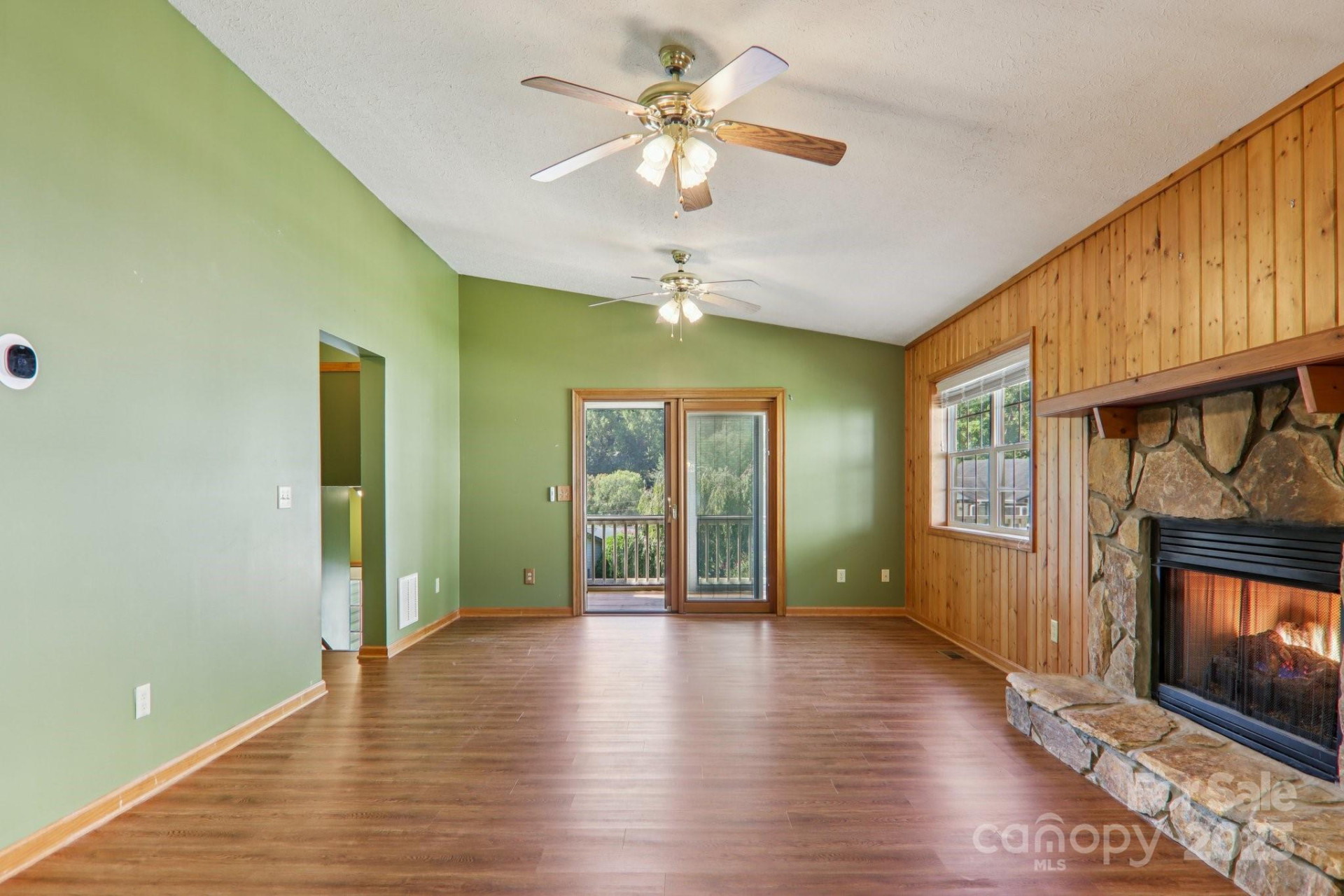 126 Pasco Loop - Photo 8