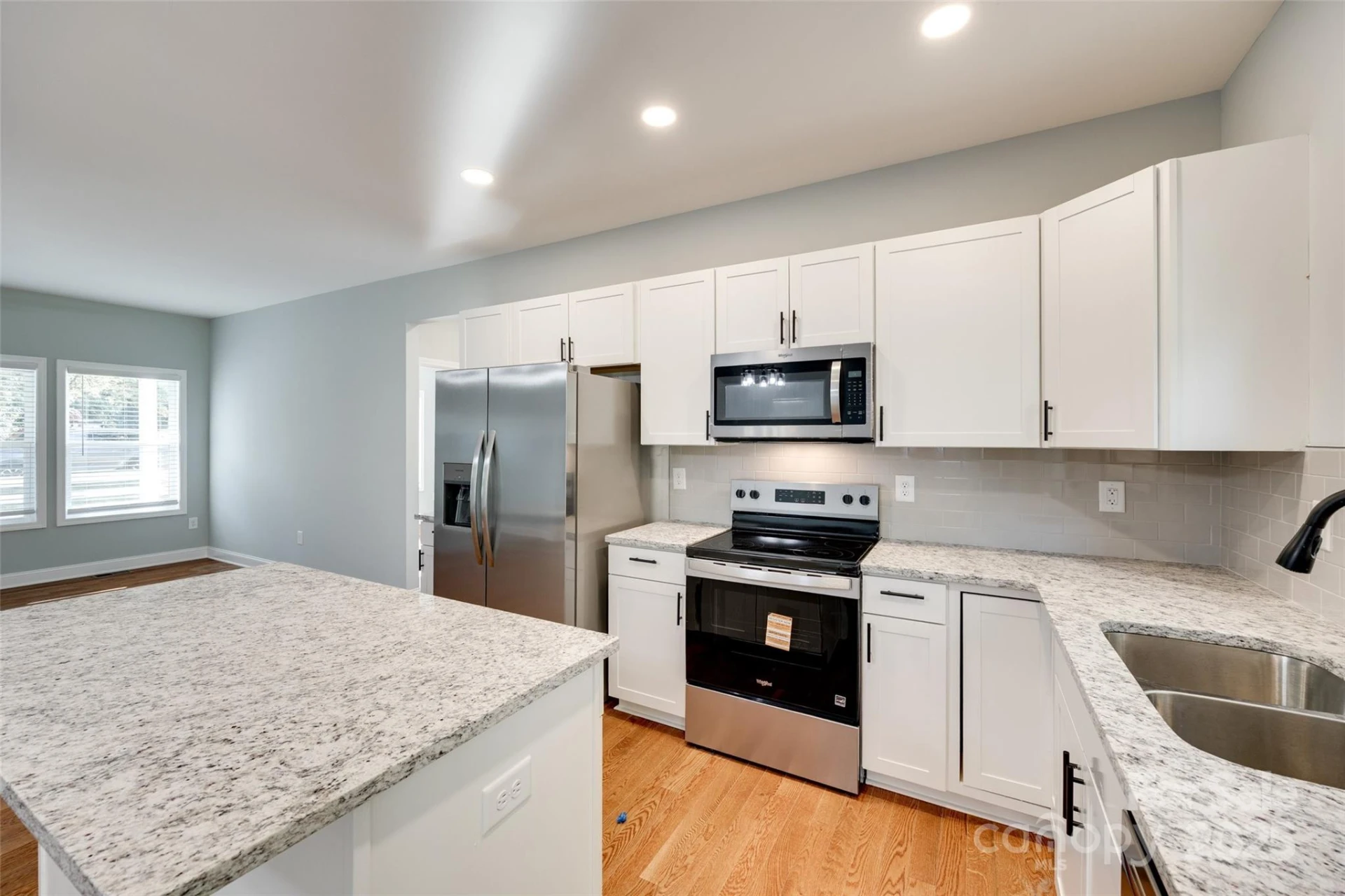 155 Williams Street - Photo 15