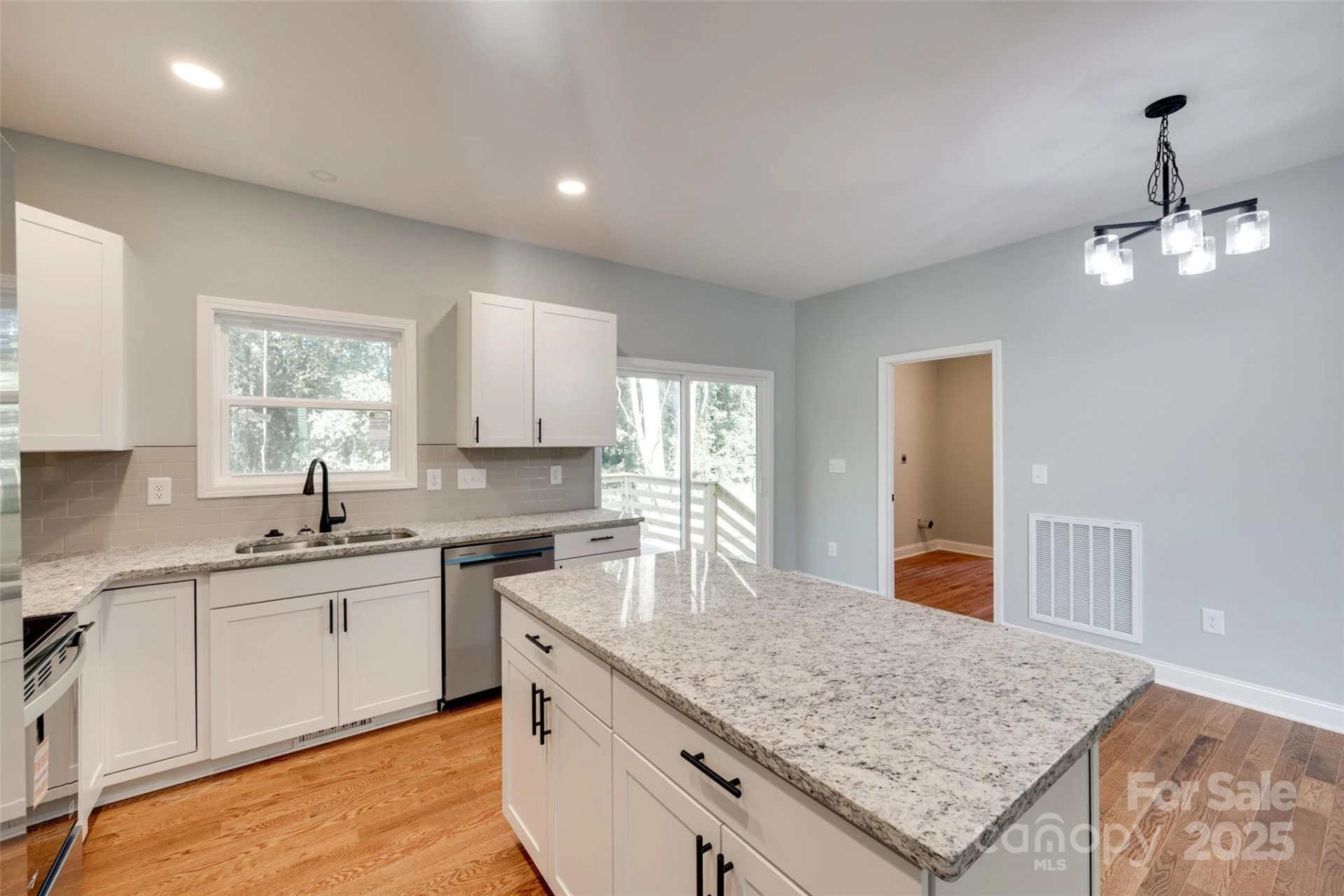155 Williams Street - Photo 17