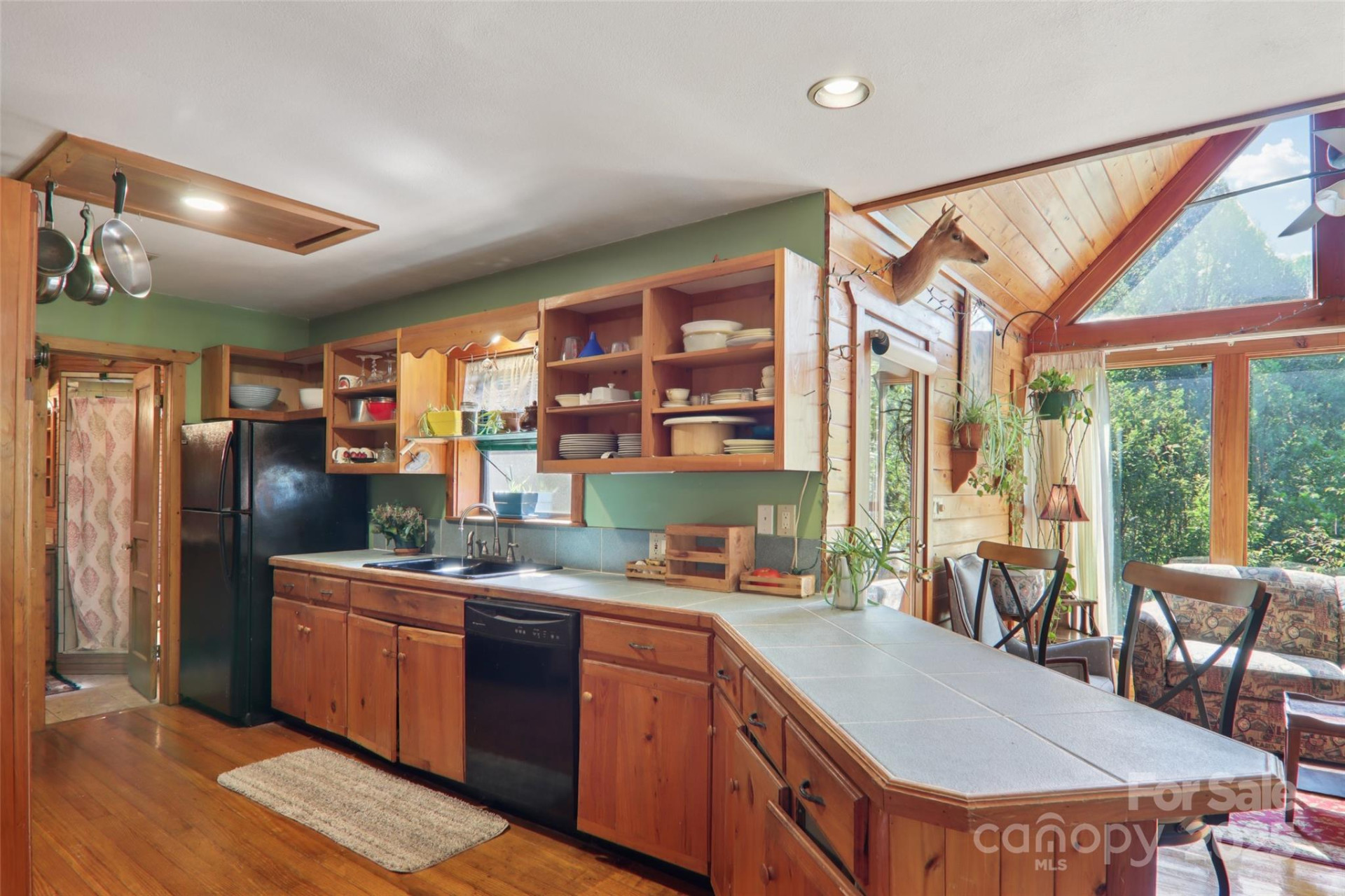 139 Forest Hills Road - Photo 3