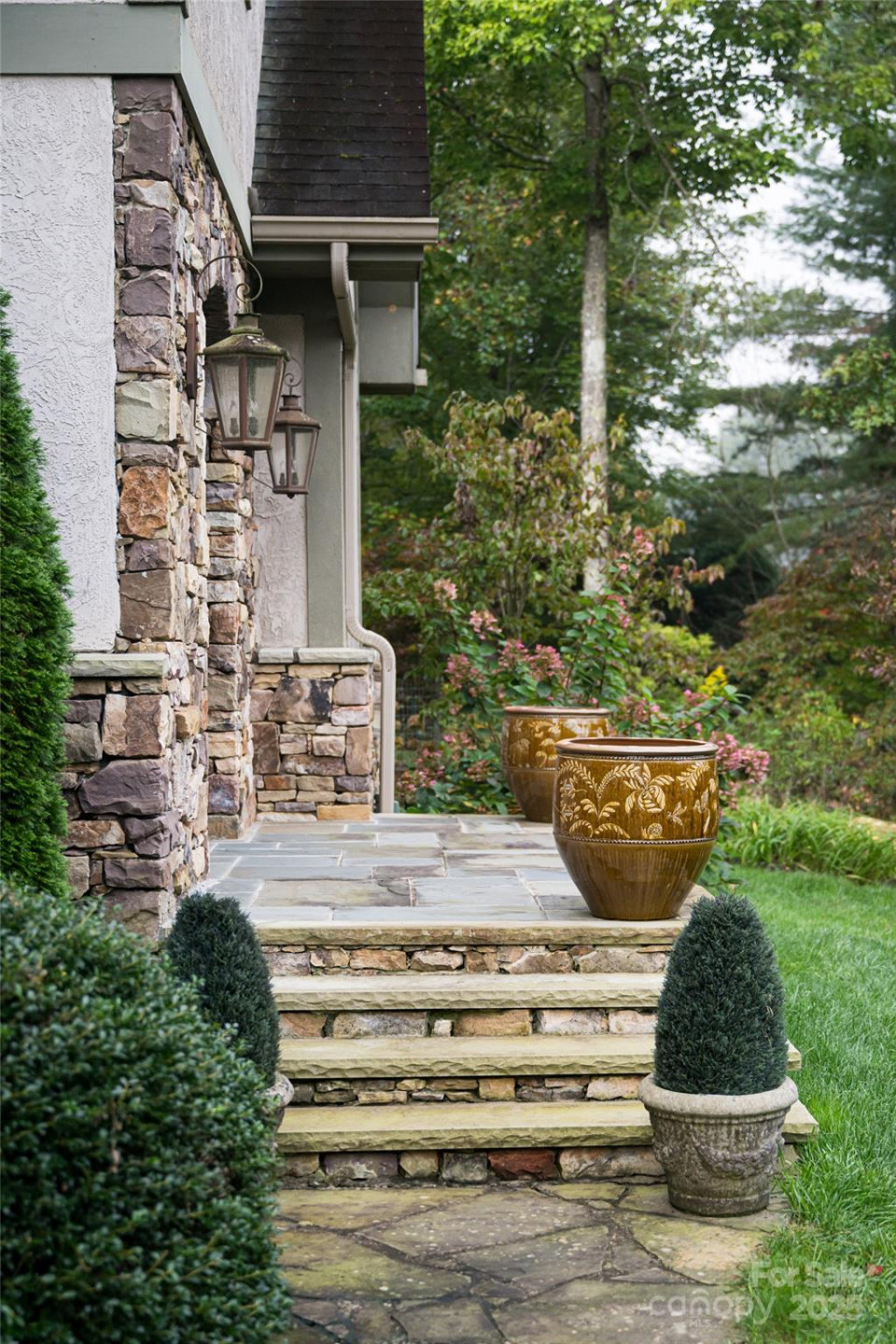 53 Cedar Hill Drive - Photo 5