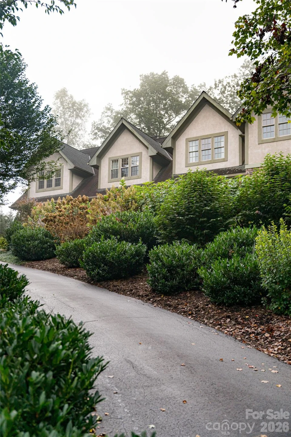53 Cedar Hill Drive - Photo 2