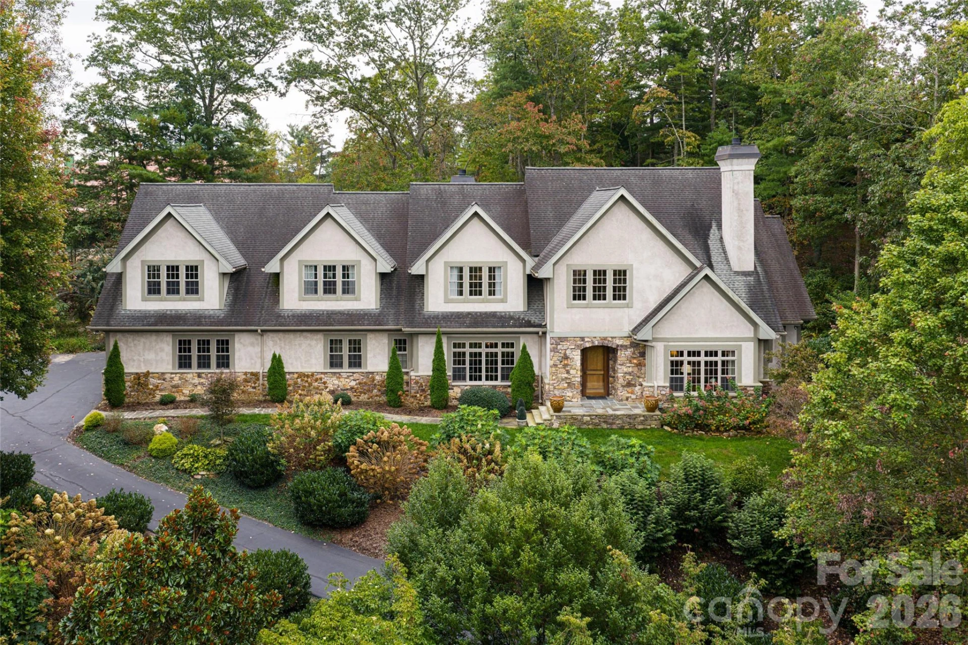53 Cedar Hill Drive - Photo 3