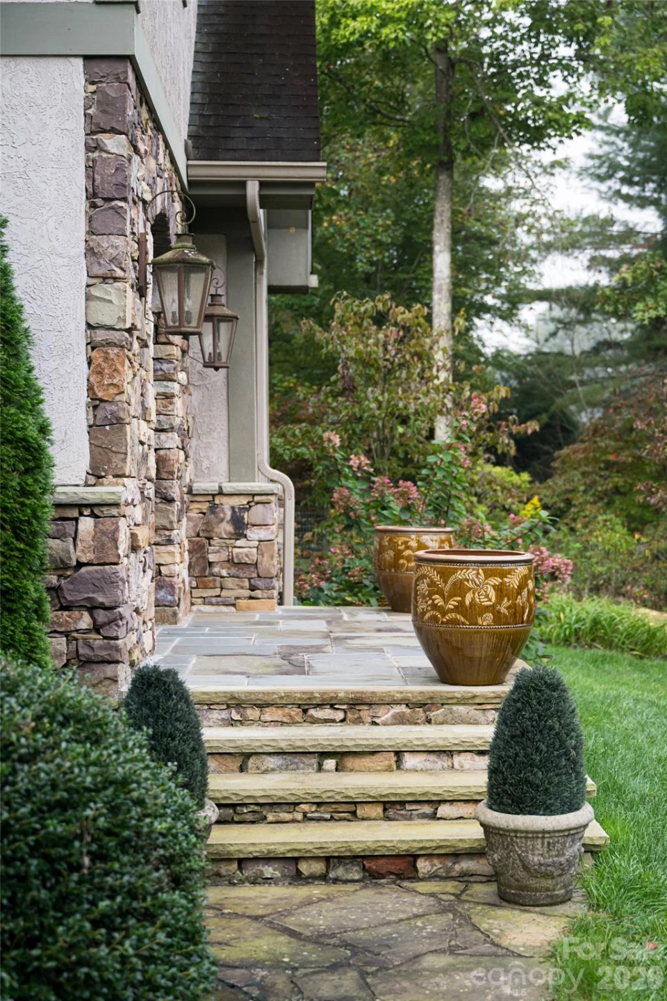 53 Cedar Hill Drive - Photo 5