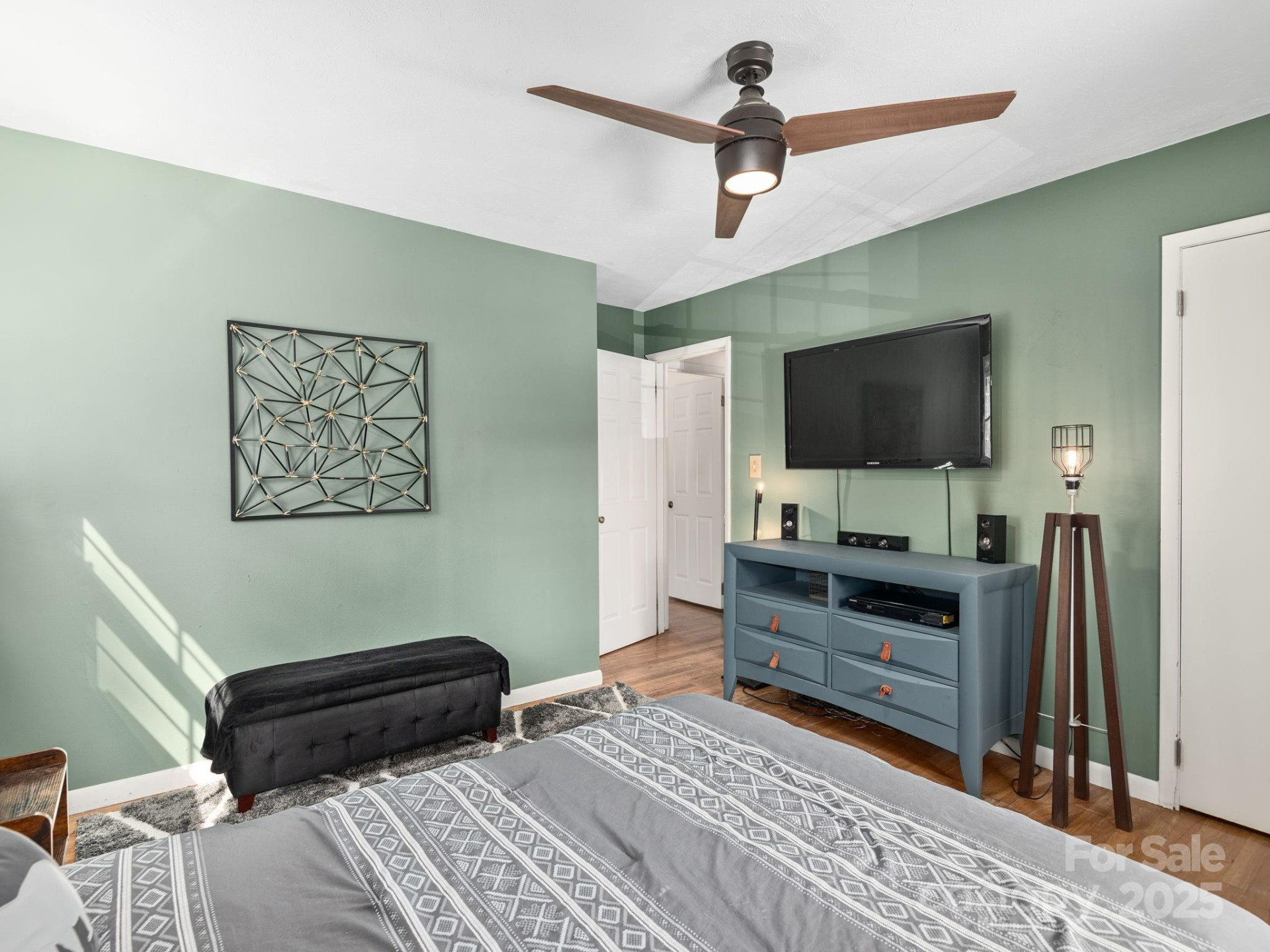 22 Waters Road - Photo 16