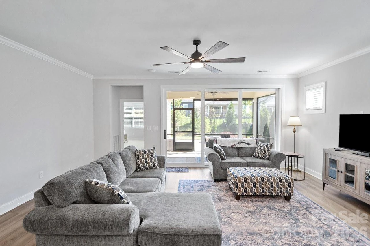 6096 Pier Drive - Photo 18