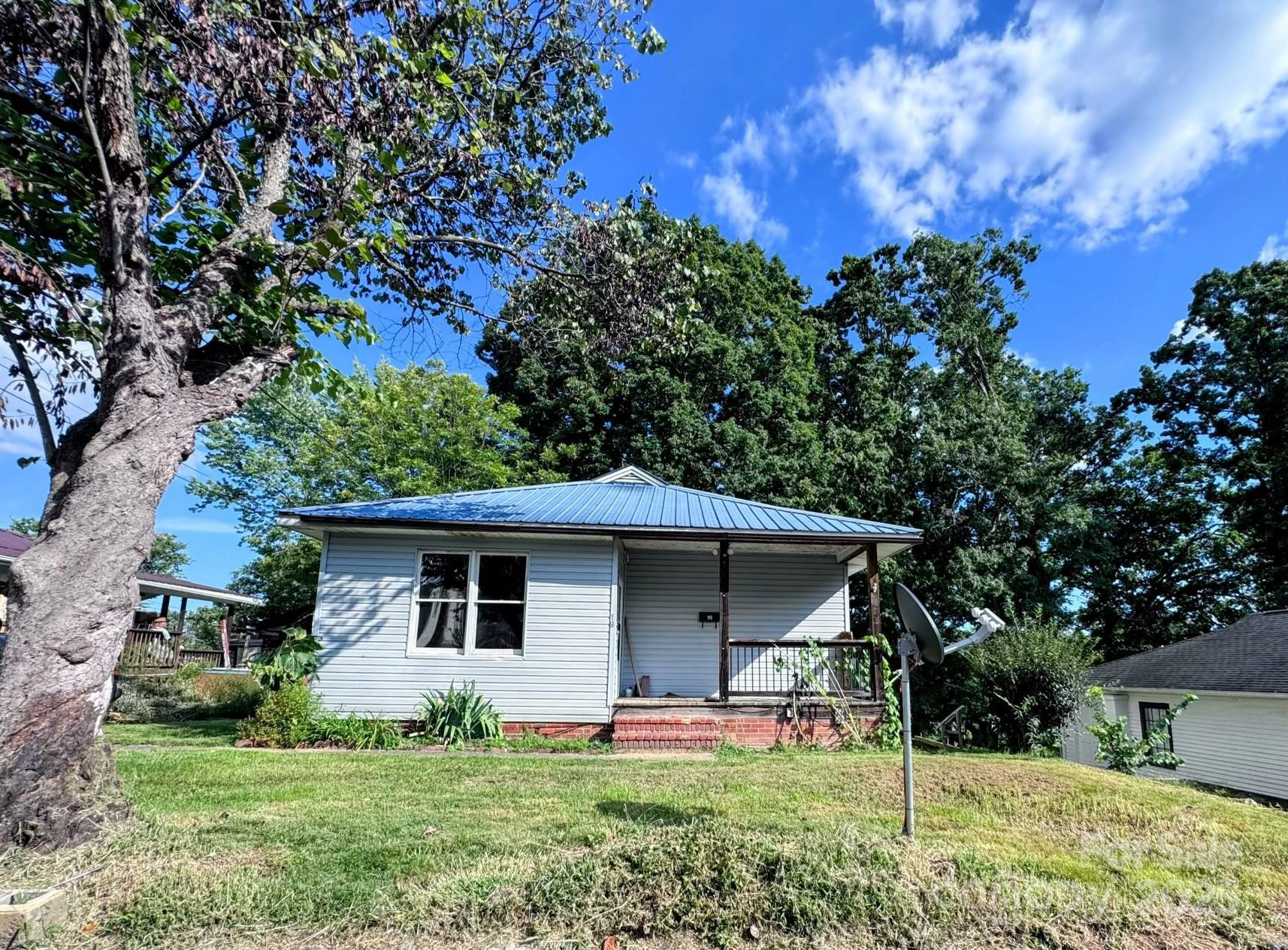 19 Thole Street