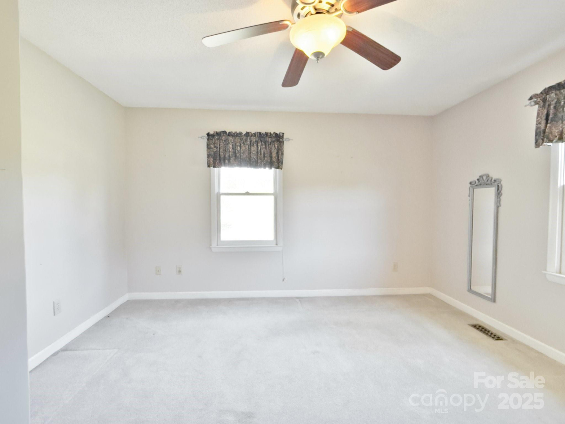389 Harrill Dairy Road - Photo 15