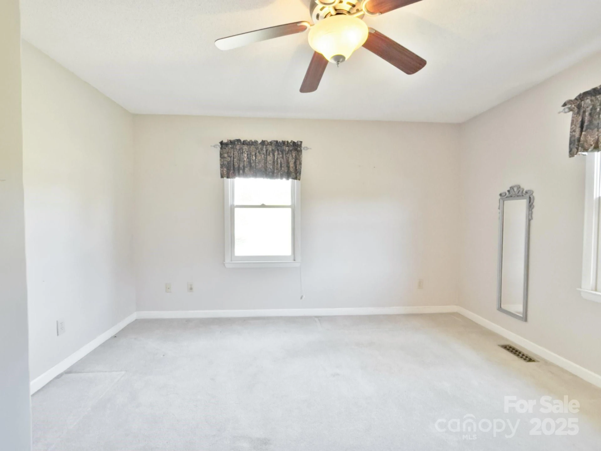 389 Harrill Dairy Road - Photo 15