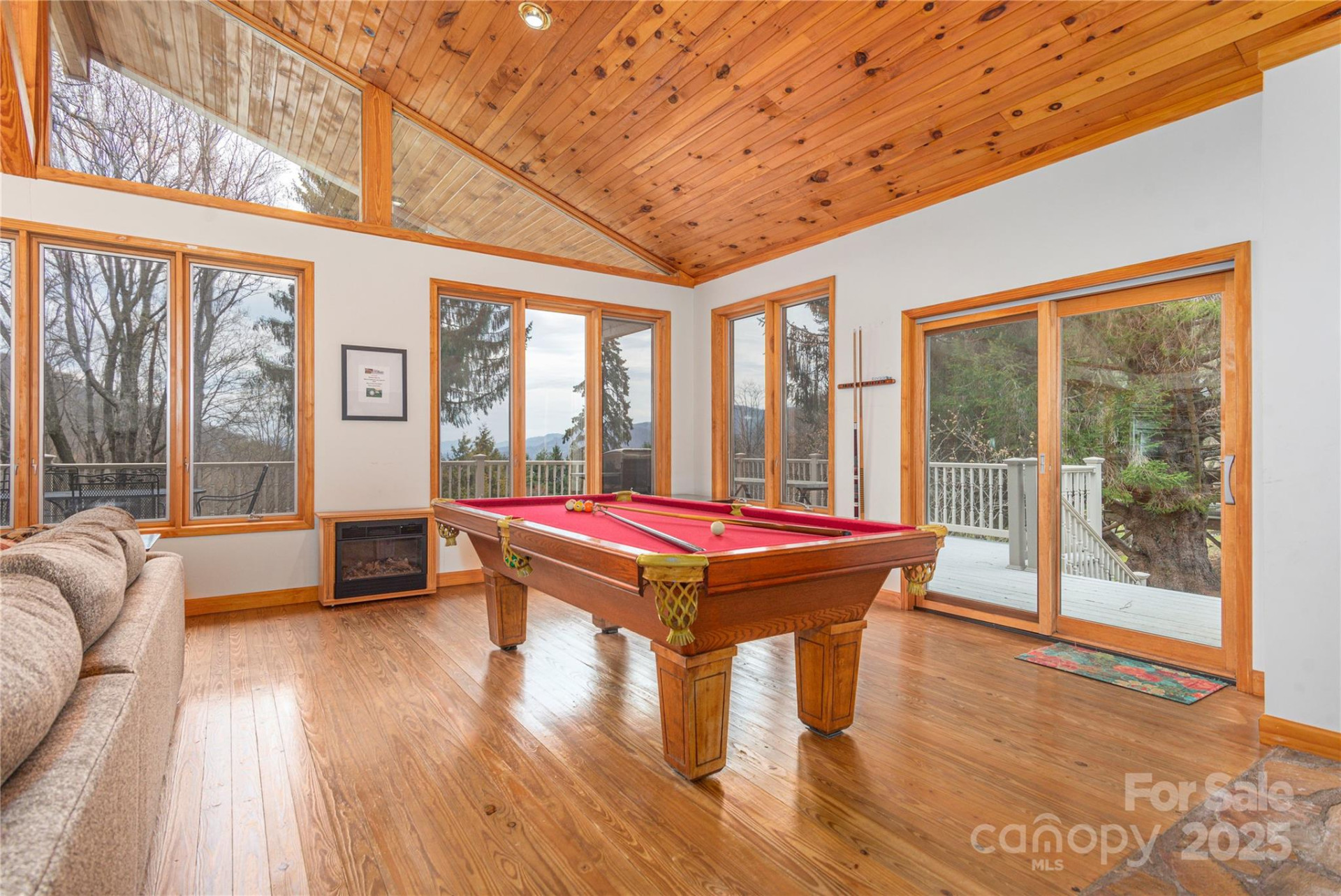 55 Grove Park - Photo 4