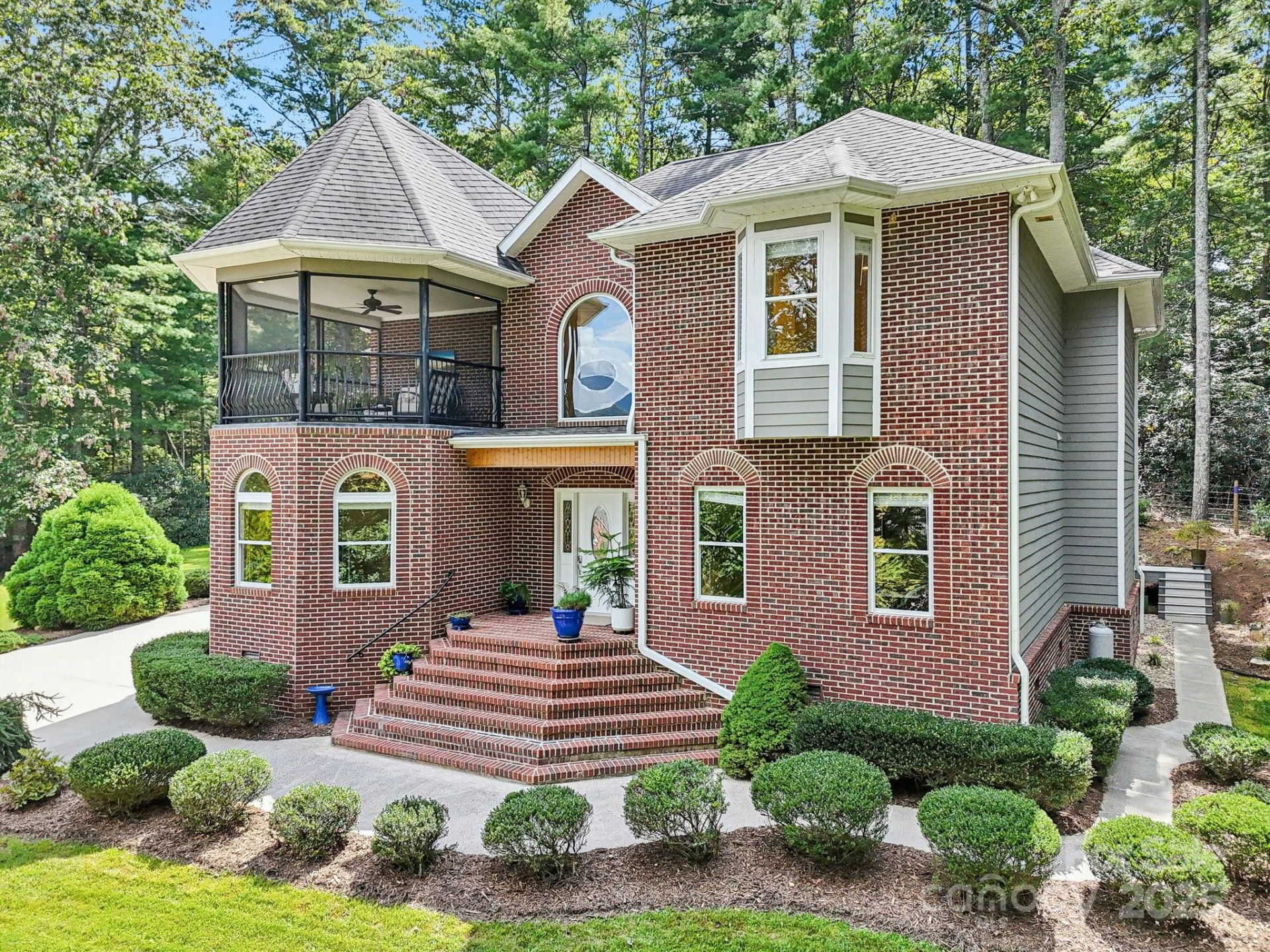 15 Madelyn Lane - Photo 2