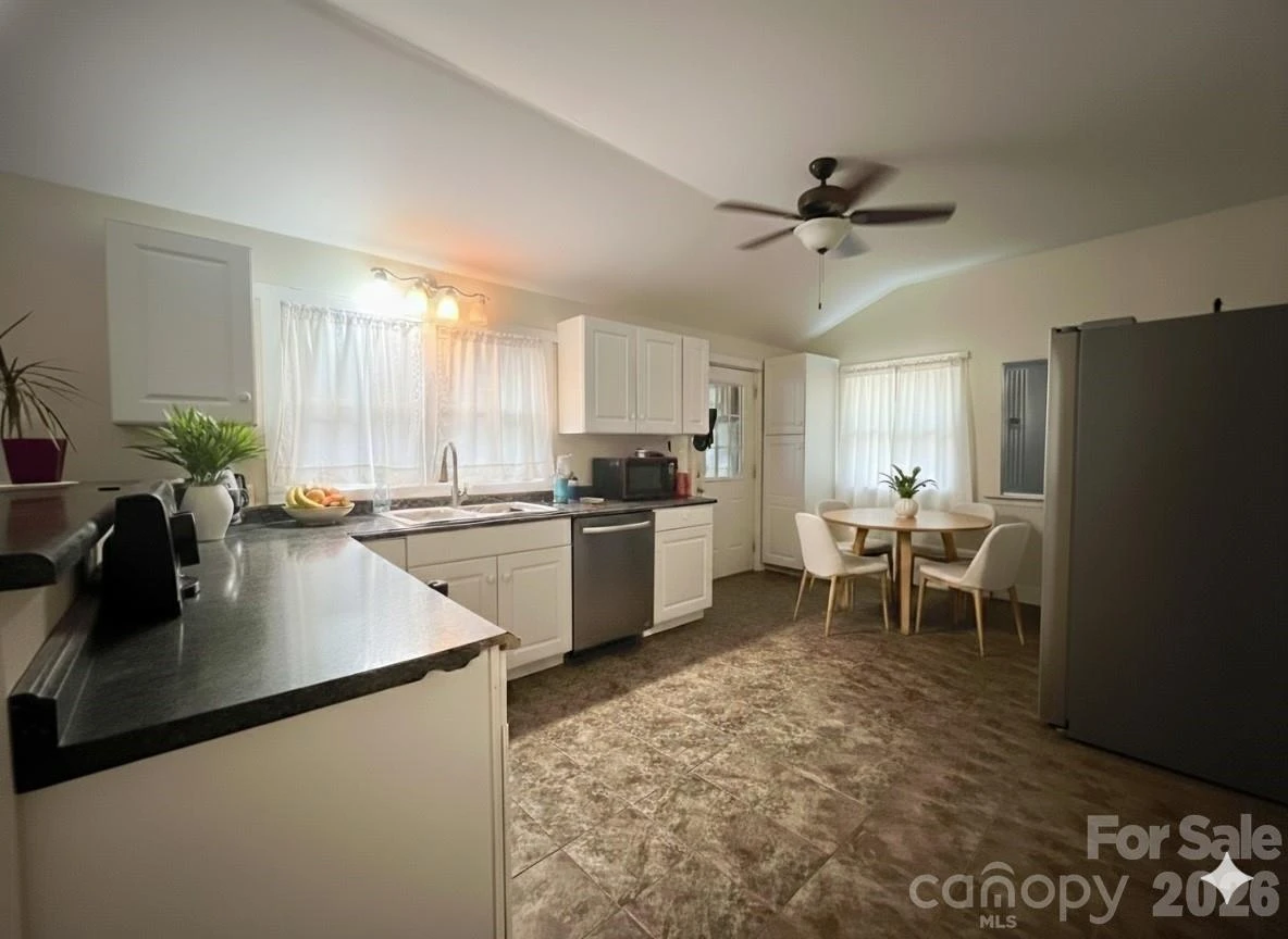 54 Dee Cable Drive - Photo 5